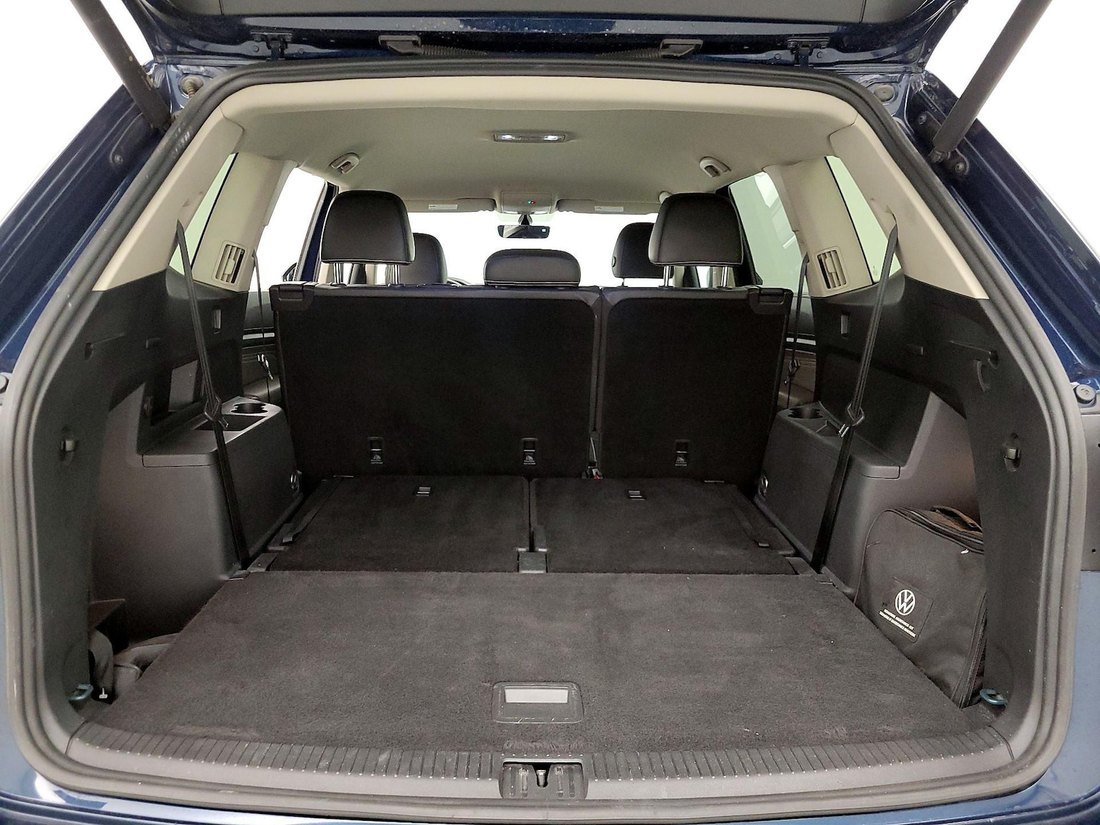 2023 Volkswagen Atlas SE w/Tech - Photo 23