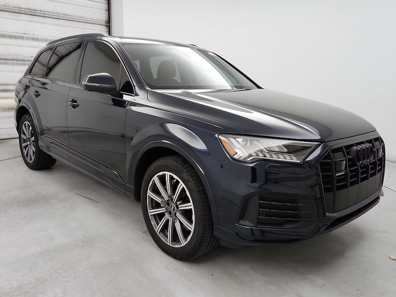 2023 Audi Q7 Premium Plus