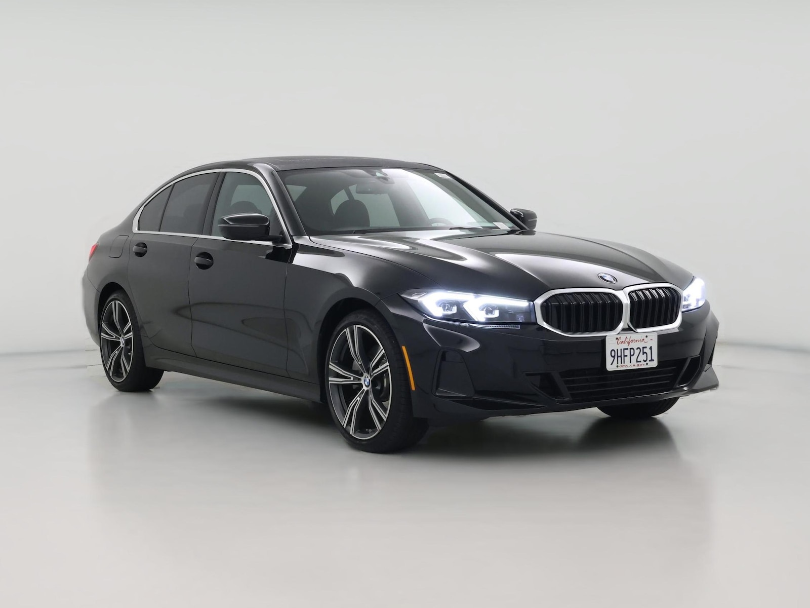 2024 BMW 3 Series 330i - Photo 1