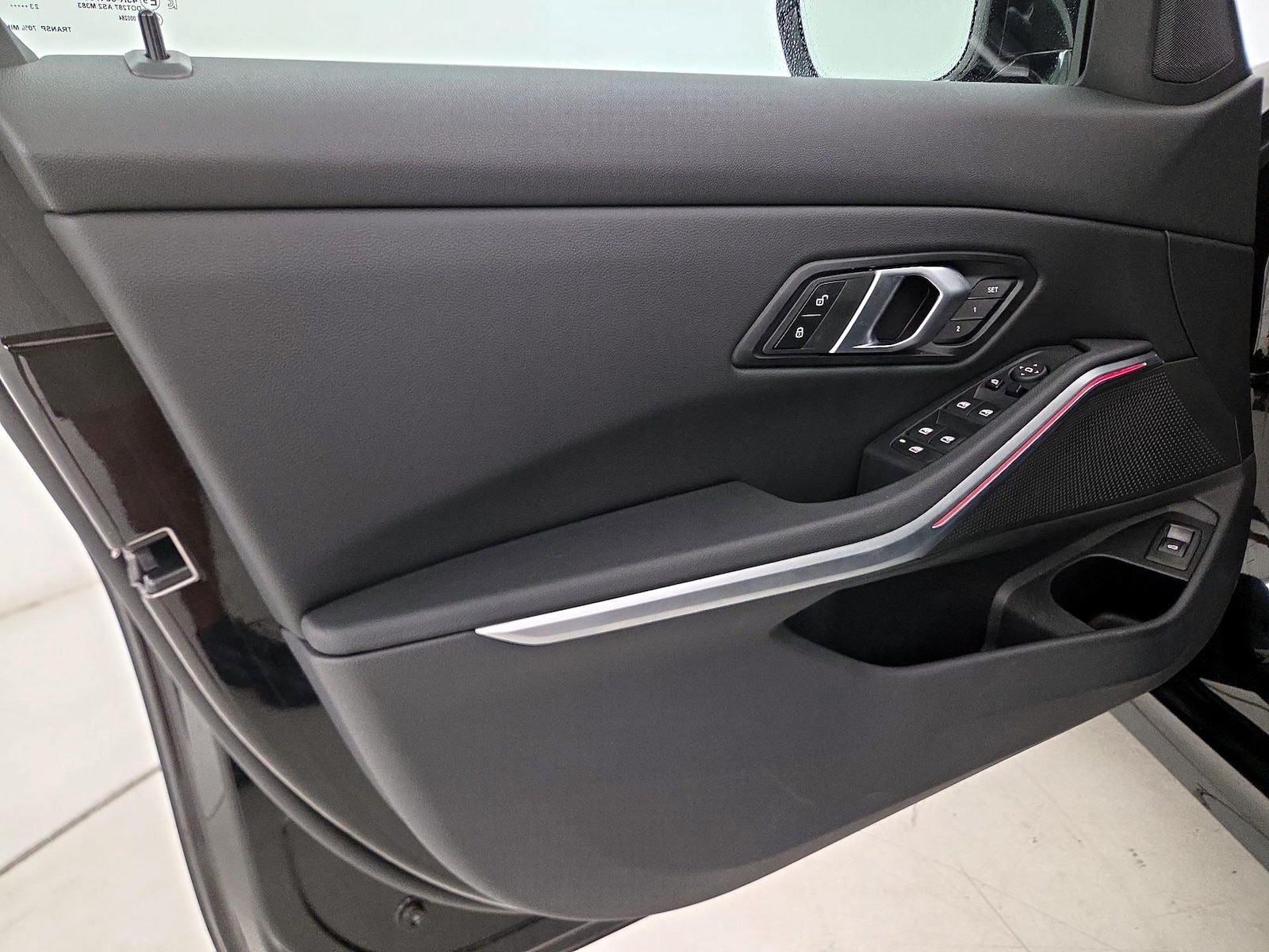 2024 BMW 3 Series 330i - Photo 13