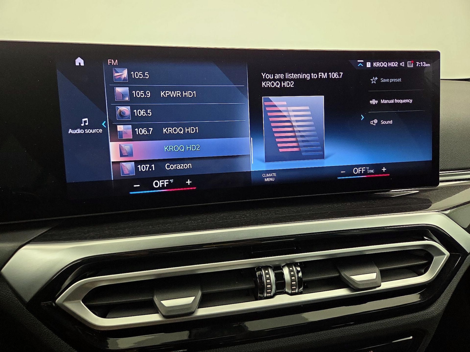 2024 BMW 3 Series 330i - Photo 17