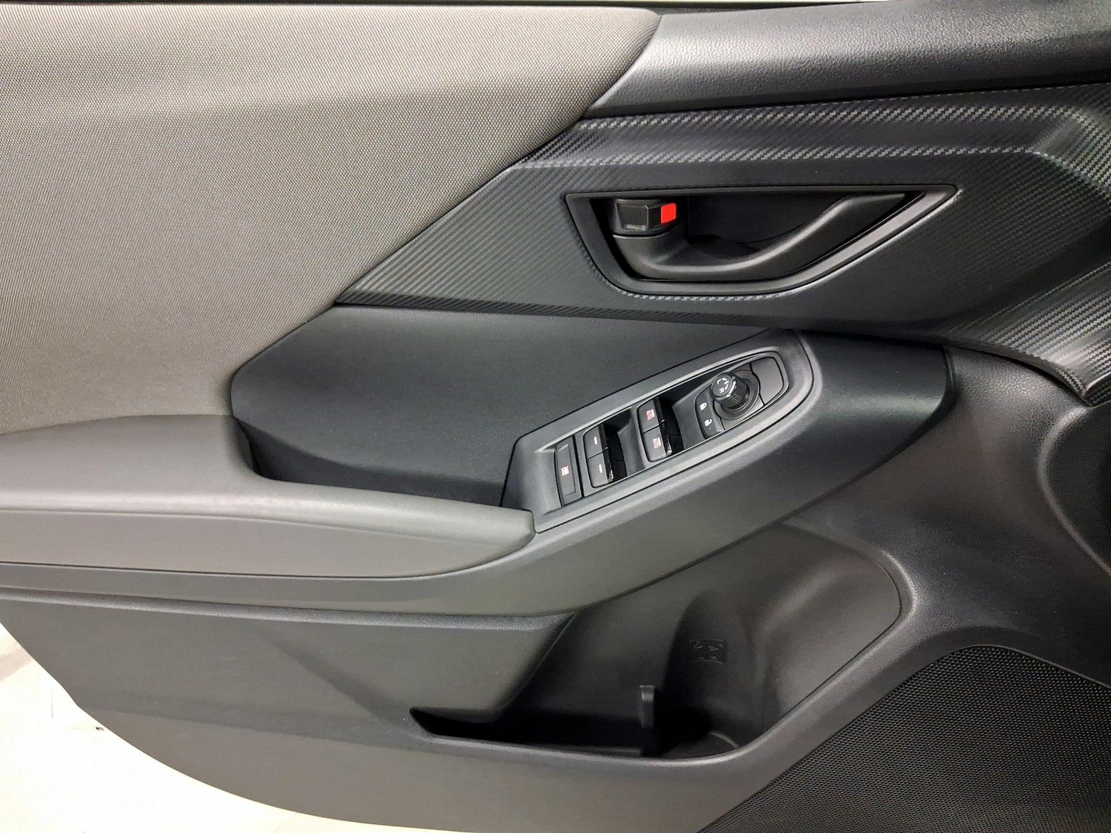 2025 Subaru Crosstrek Base - Photo 13