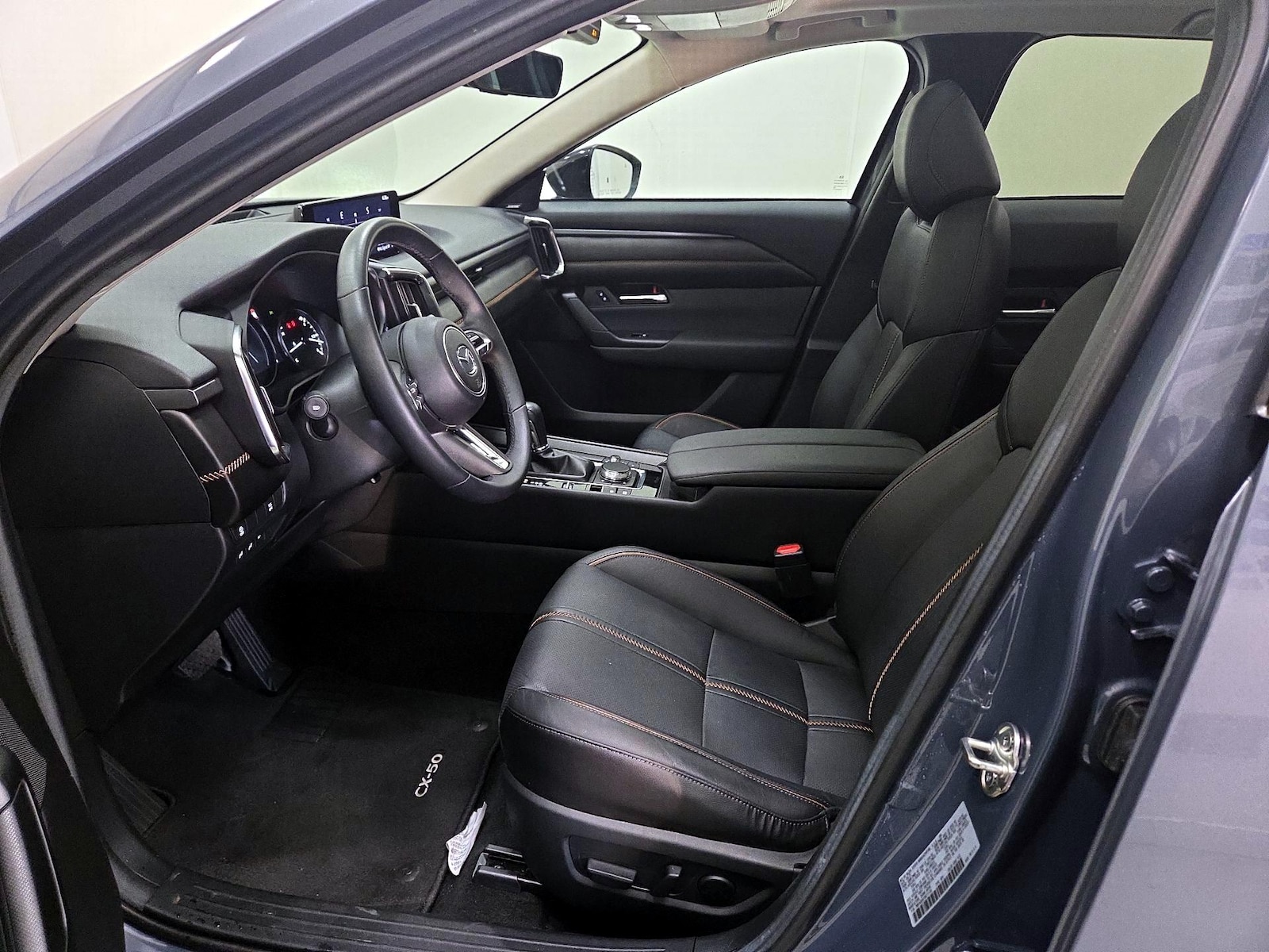 2025 Mazda CX-50 Premium Plus - Photo 12
