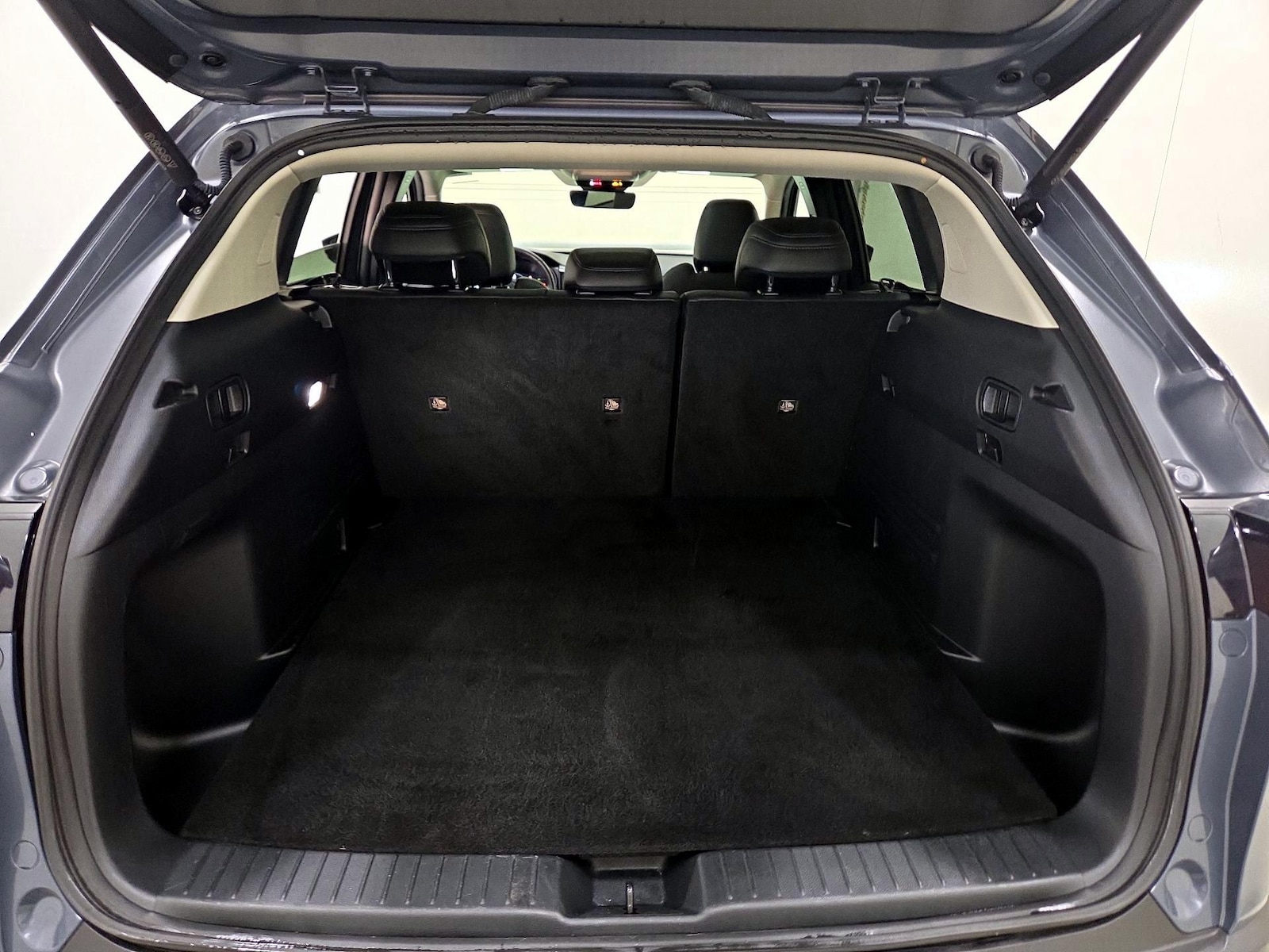 2025 Mazda CX-50 Premium Plus - Photo 21