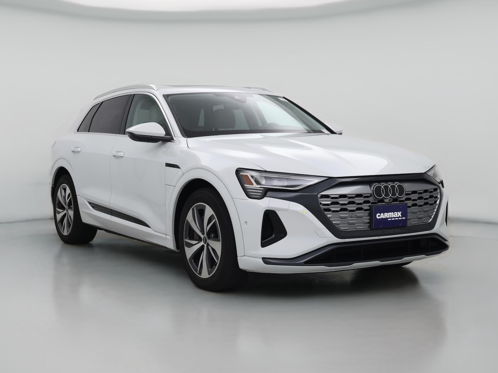 2024 Audi Q8 e-tron