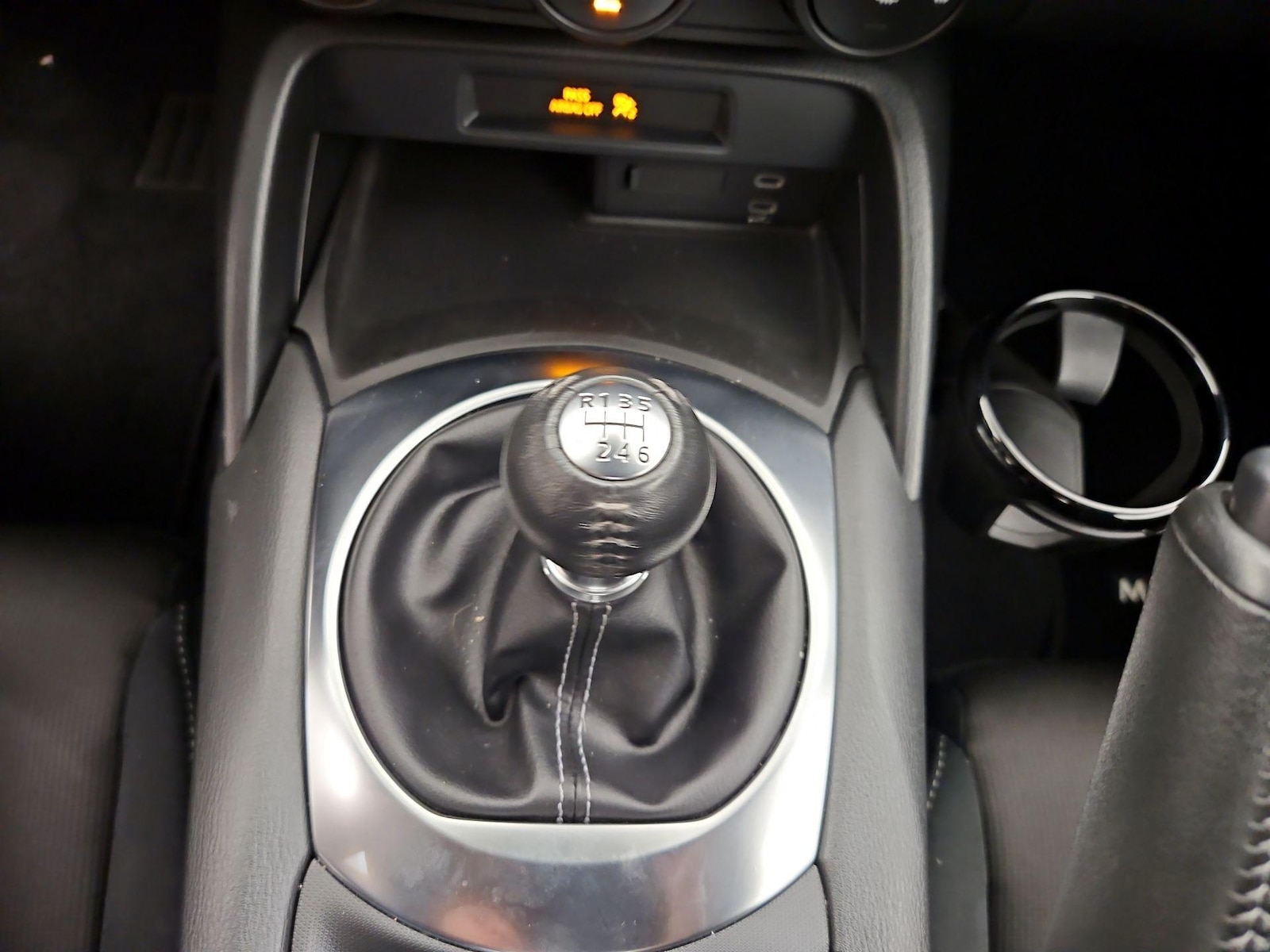 2024 Mazda MX-5 Miata Sport - Photo 18