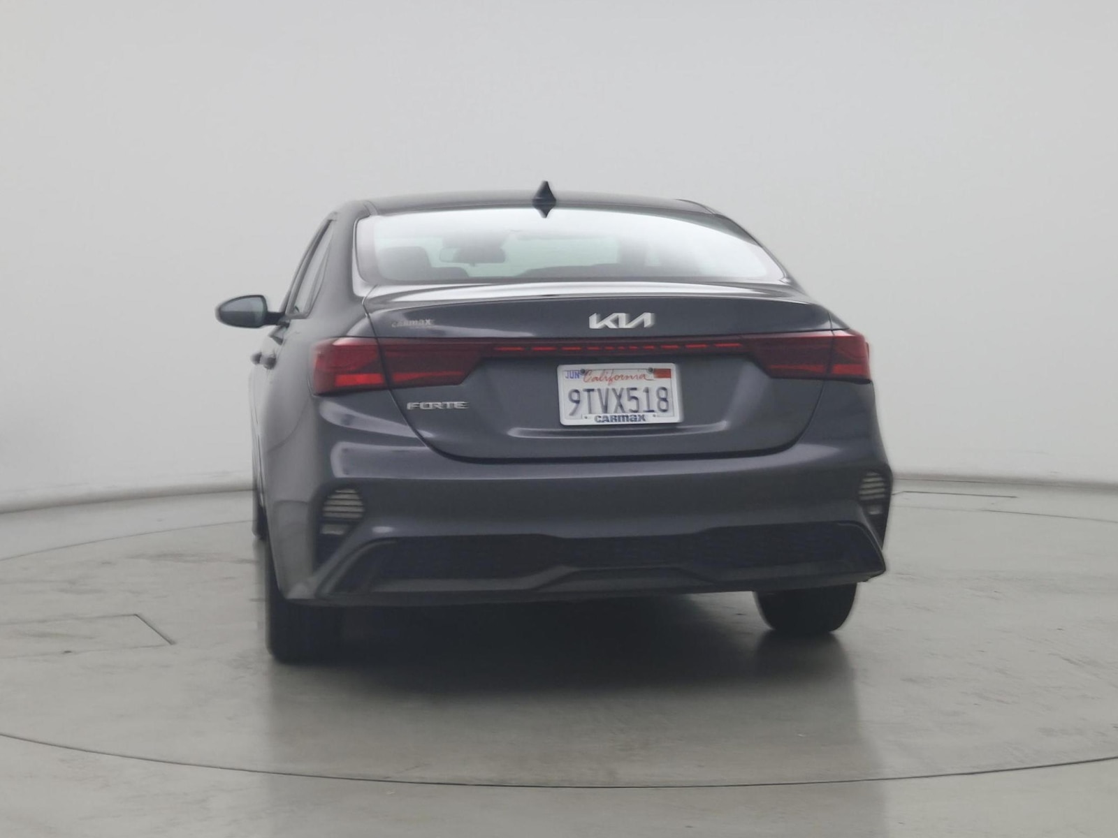2023 Kia Forte LXS - Photo 7