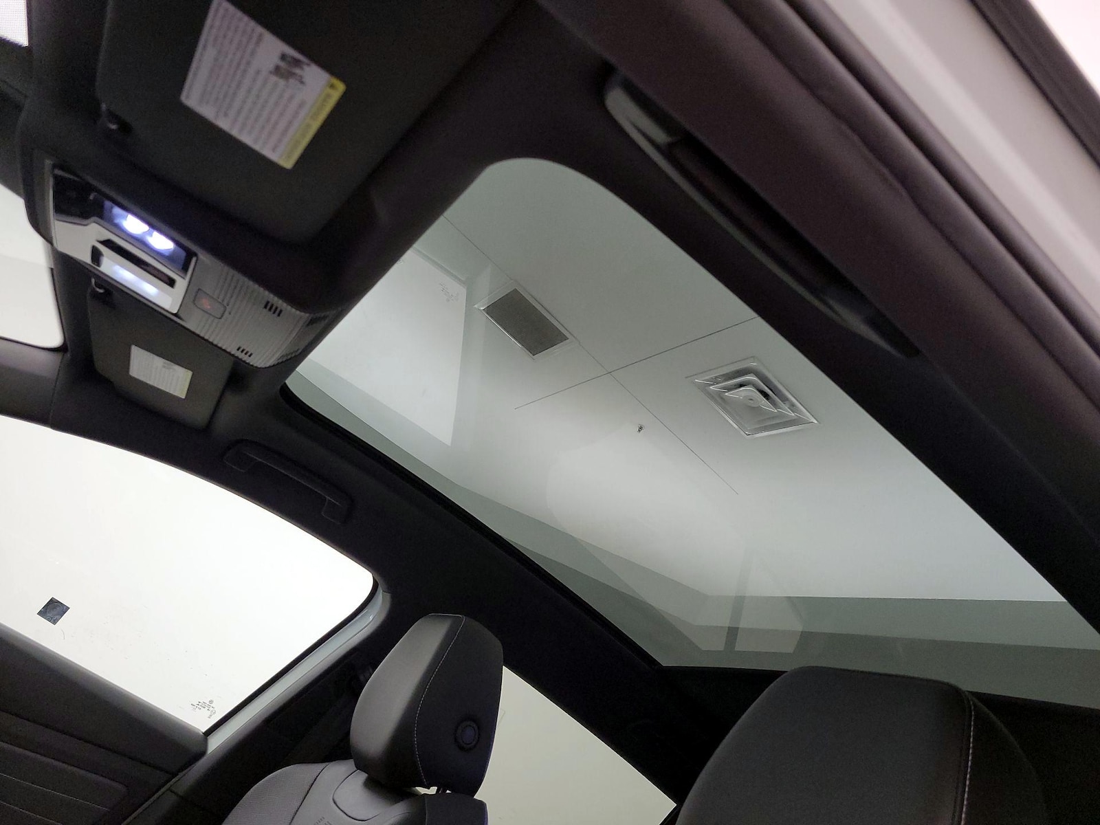 Skylight(s) & Overhead Airbags