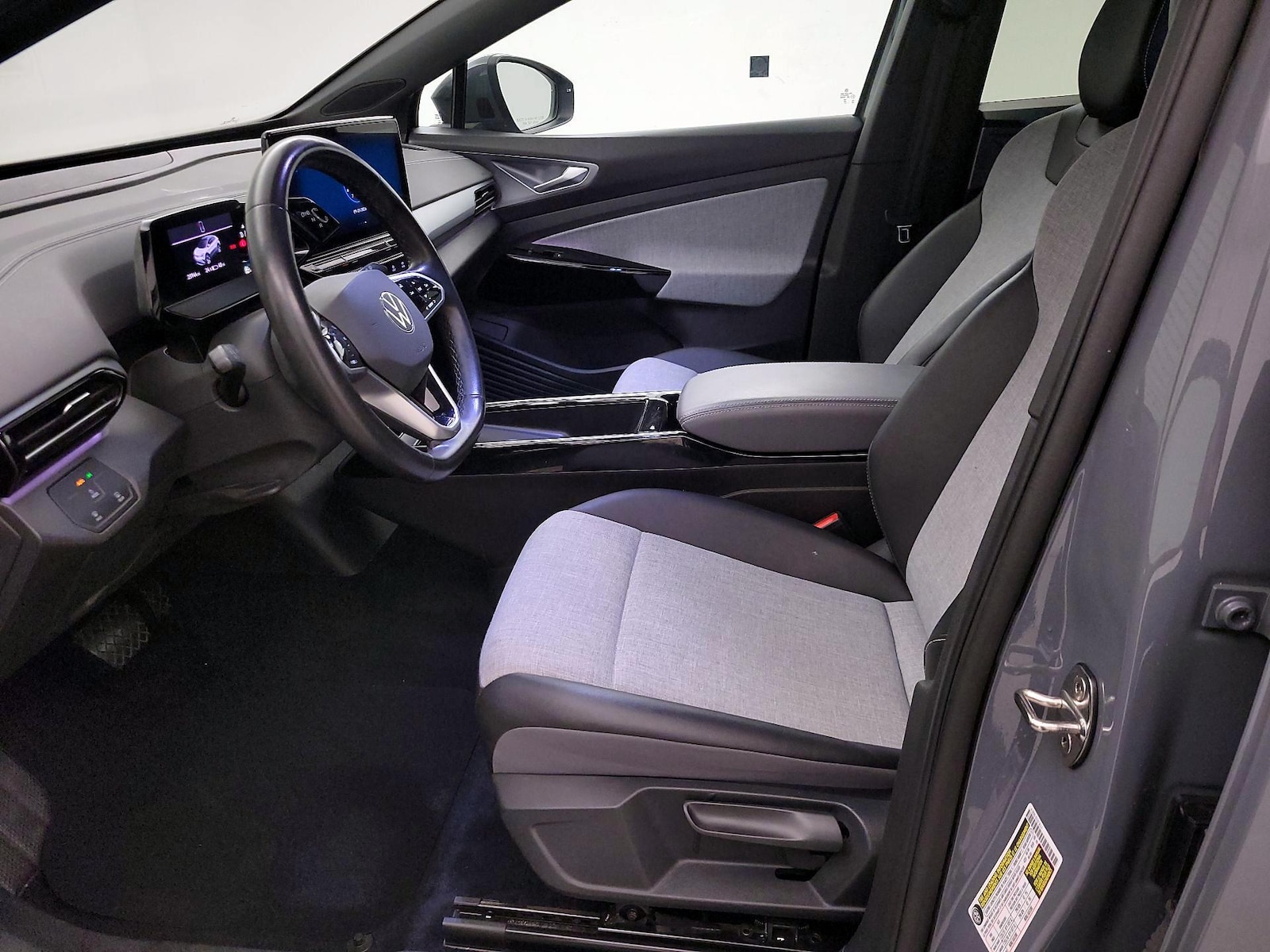 2023 Volkswagen ID.4 PRO - Photo 12