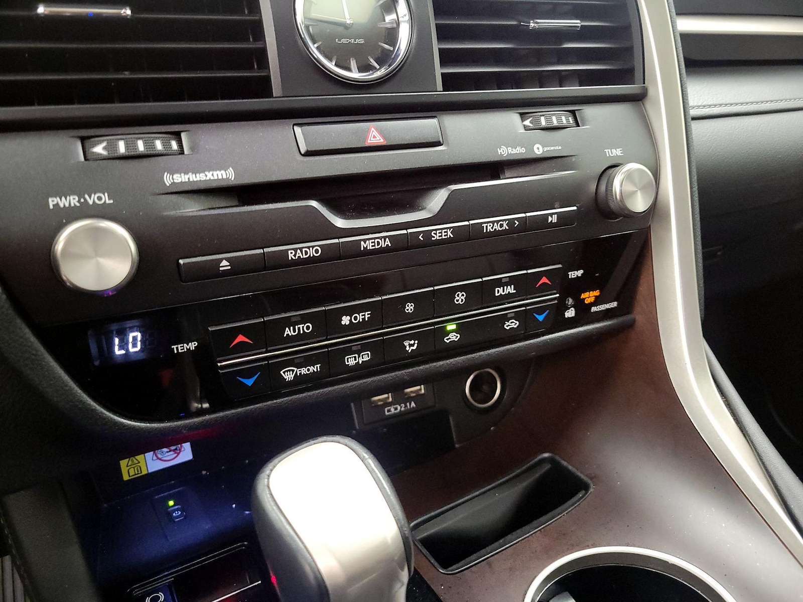 2022 Lexus RX 350 - Photo 17