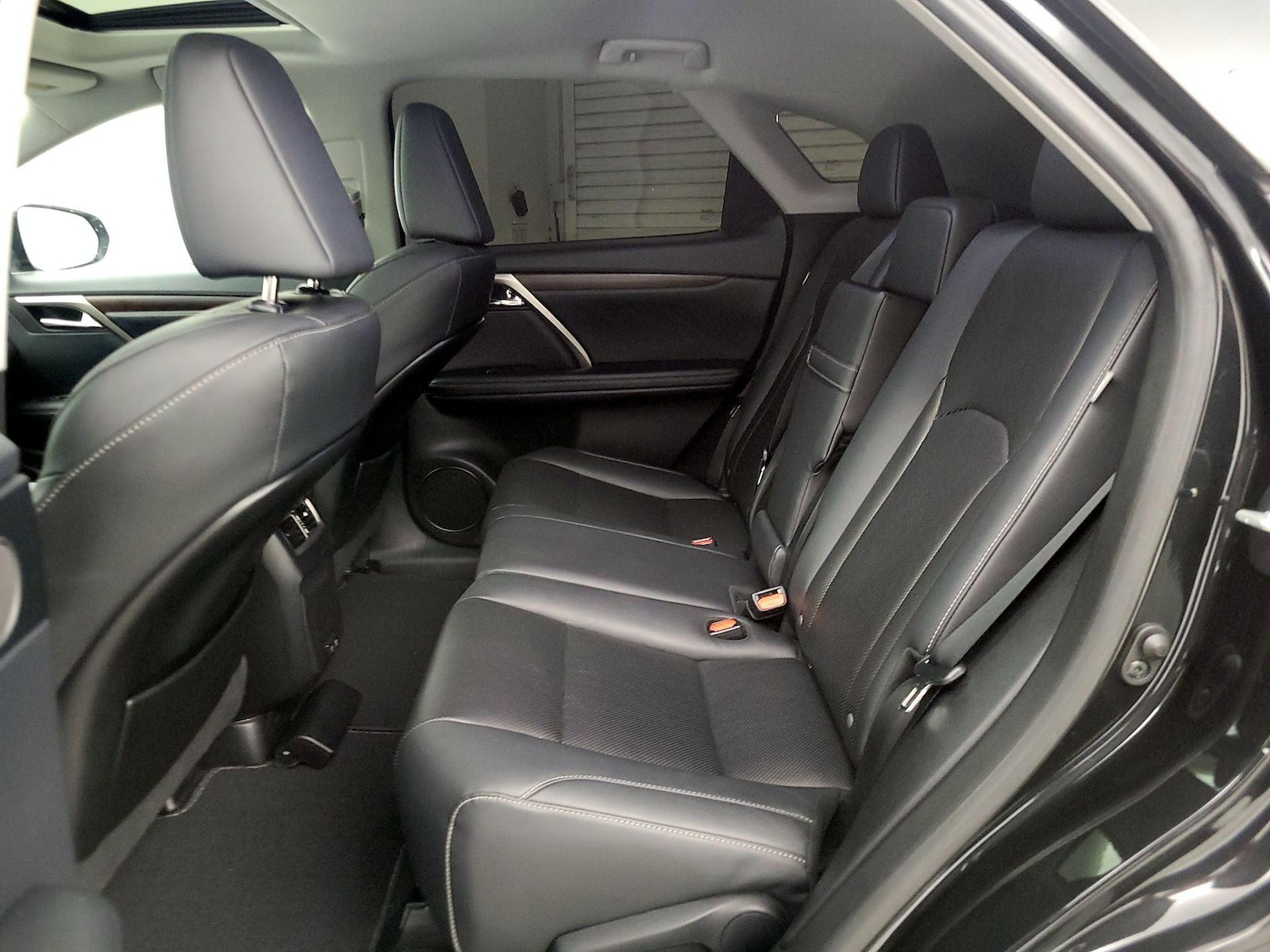 2022 Lexus RX 350 - Photo 21