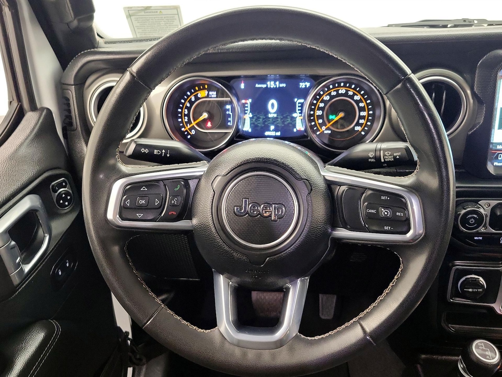 2023 Jeep Wrangler 4-Door Sahara - Photo 11