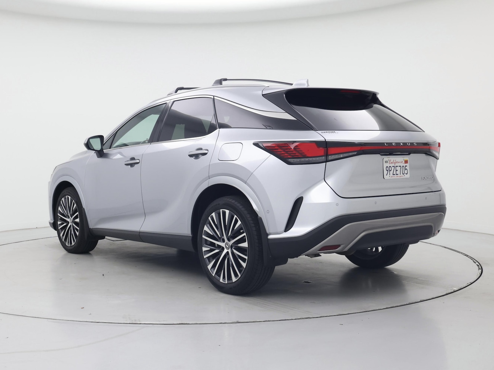 2024 Lexus RX 350 - Photo 3