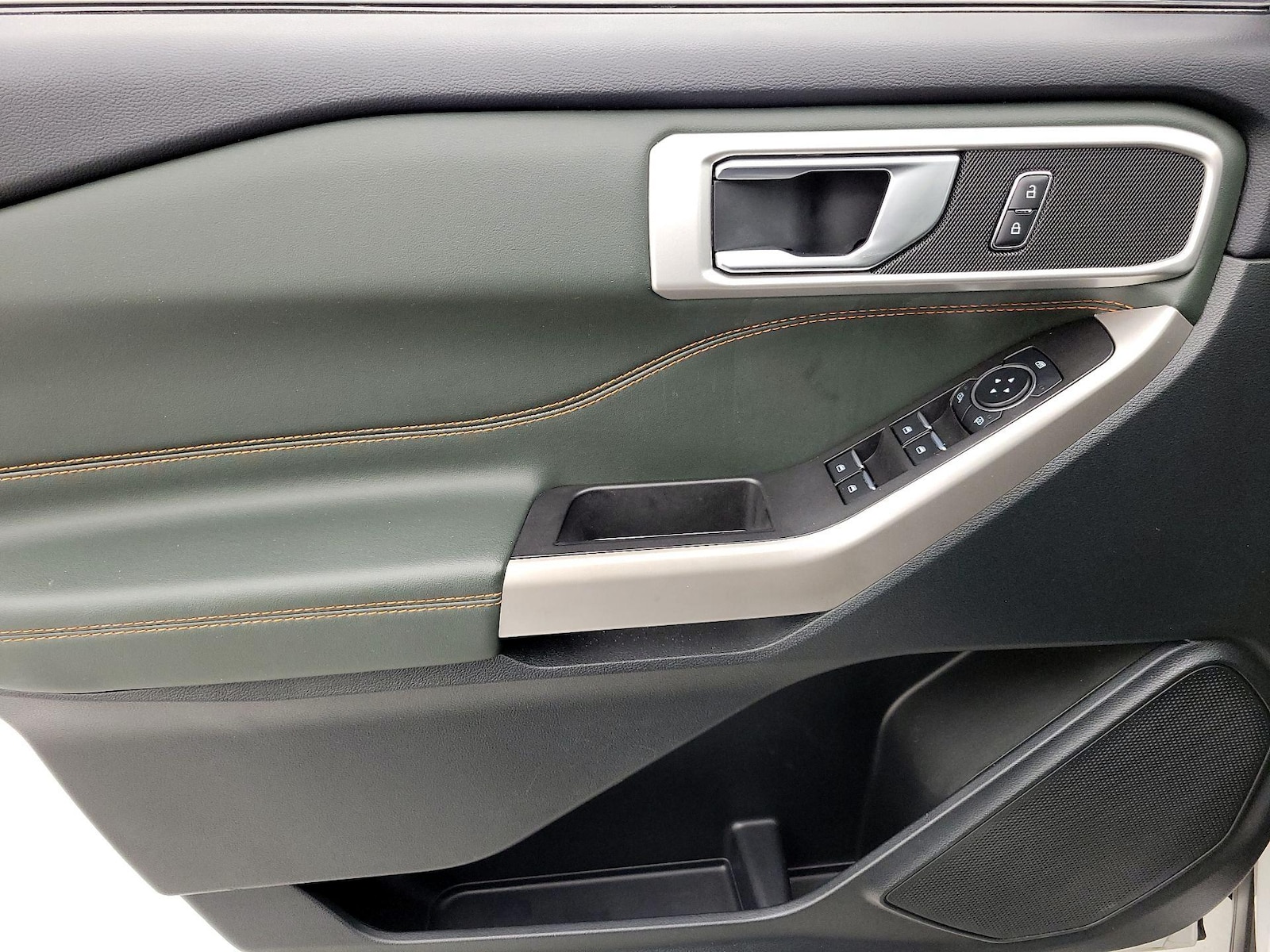 2023 Ford Explorer TIMBERLINE - Photo 13