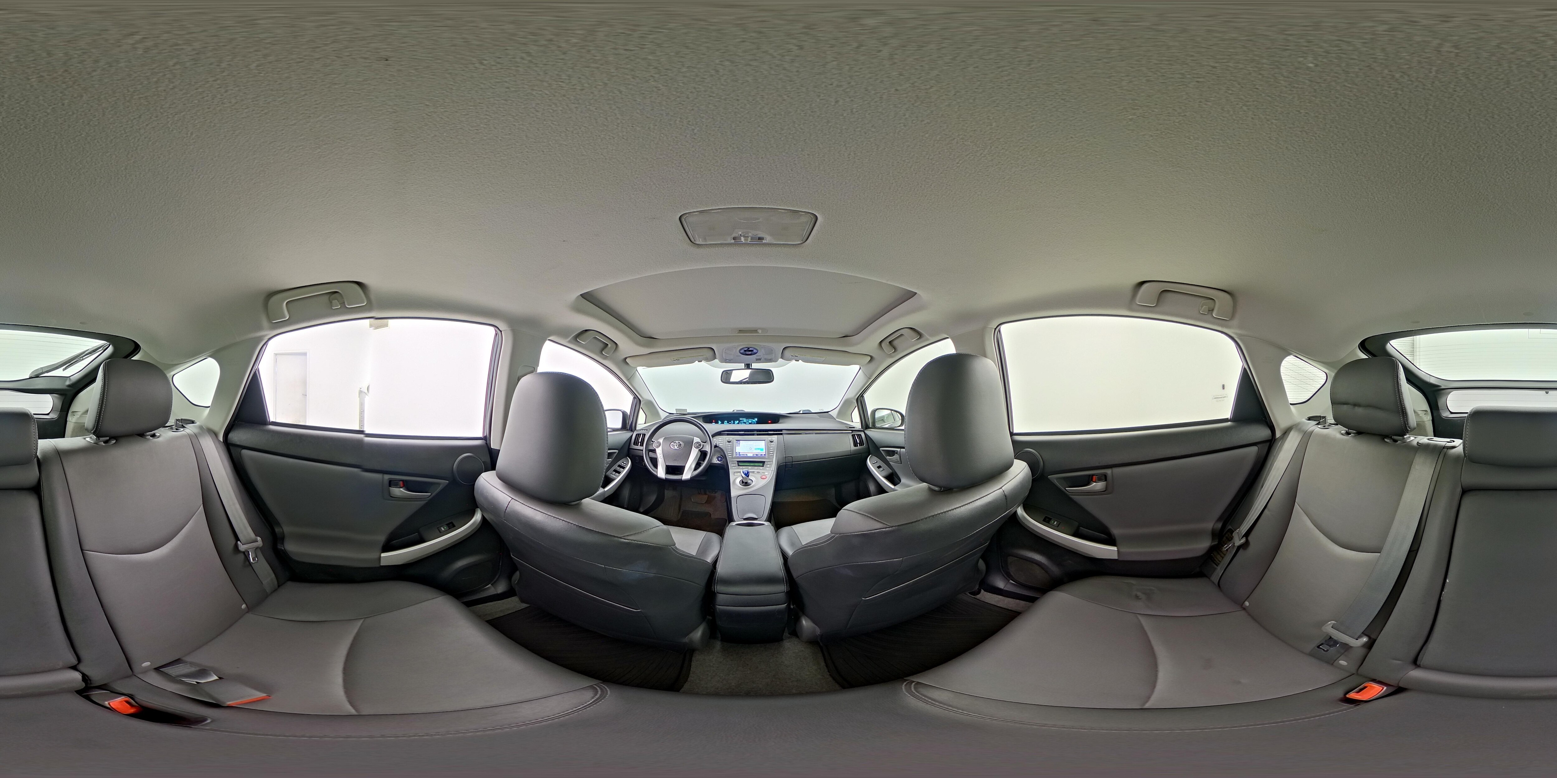 2015 Toyota Prius Four - Photo 27