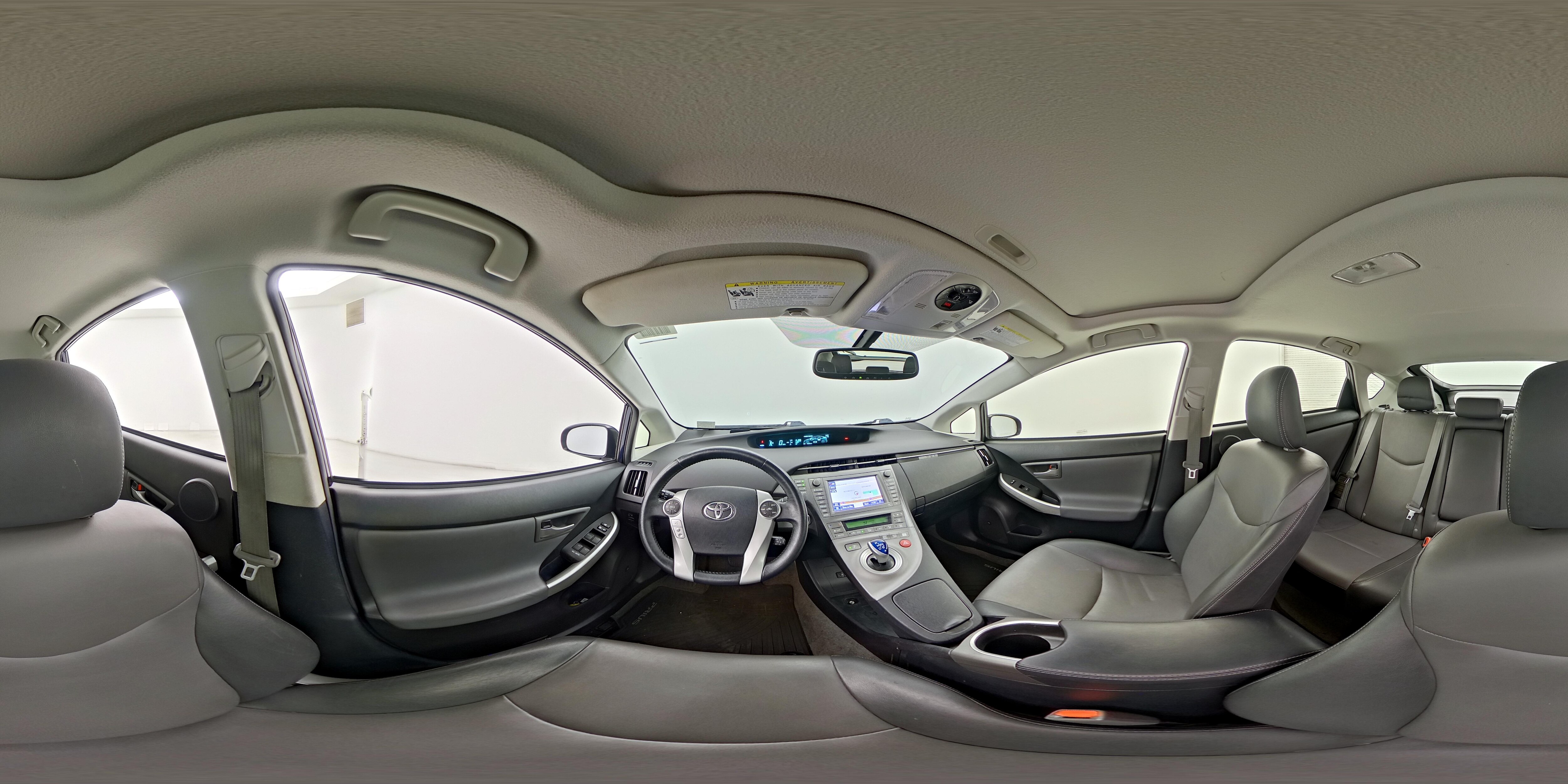 2015 Toyota Prius Four - Photo 28