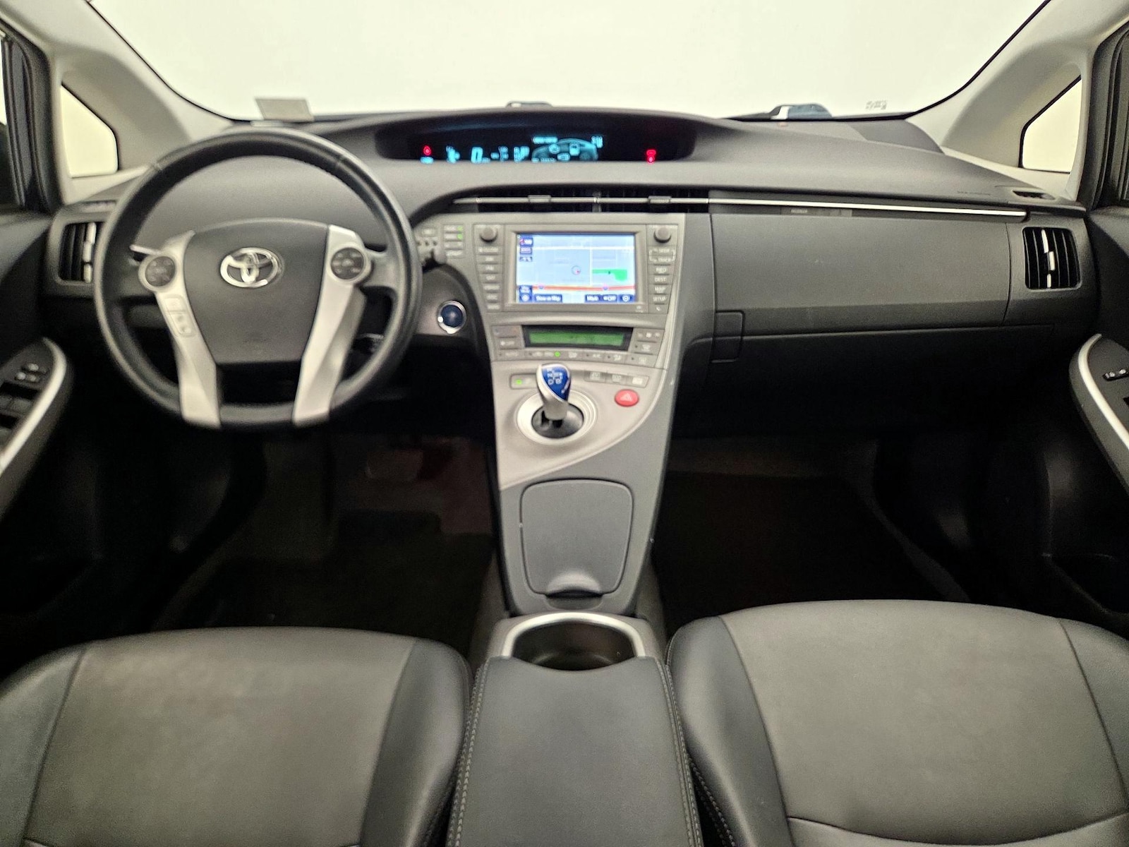 2015 Toyota Prius Four - Photo 10