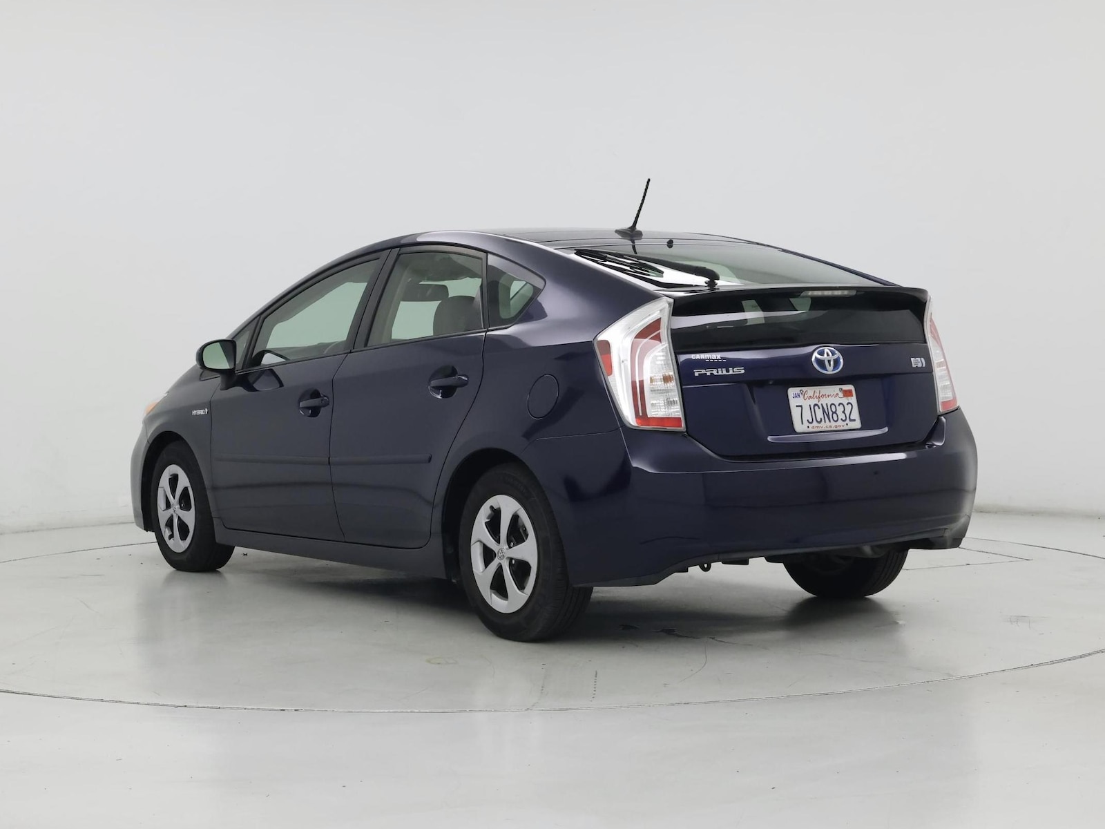 2015 Toyota Prius Four - Photo 3