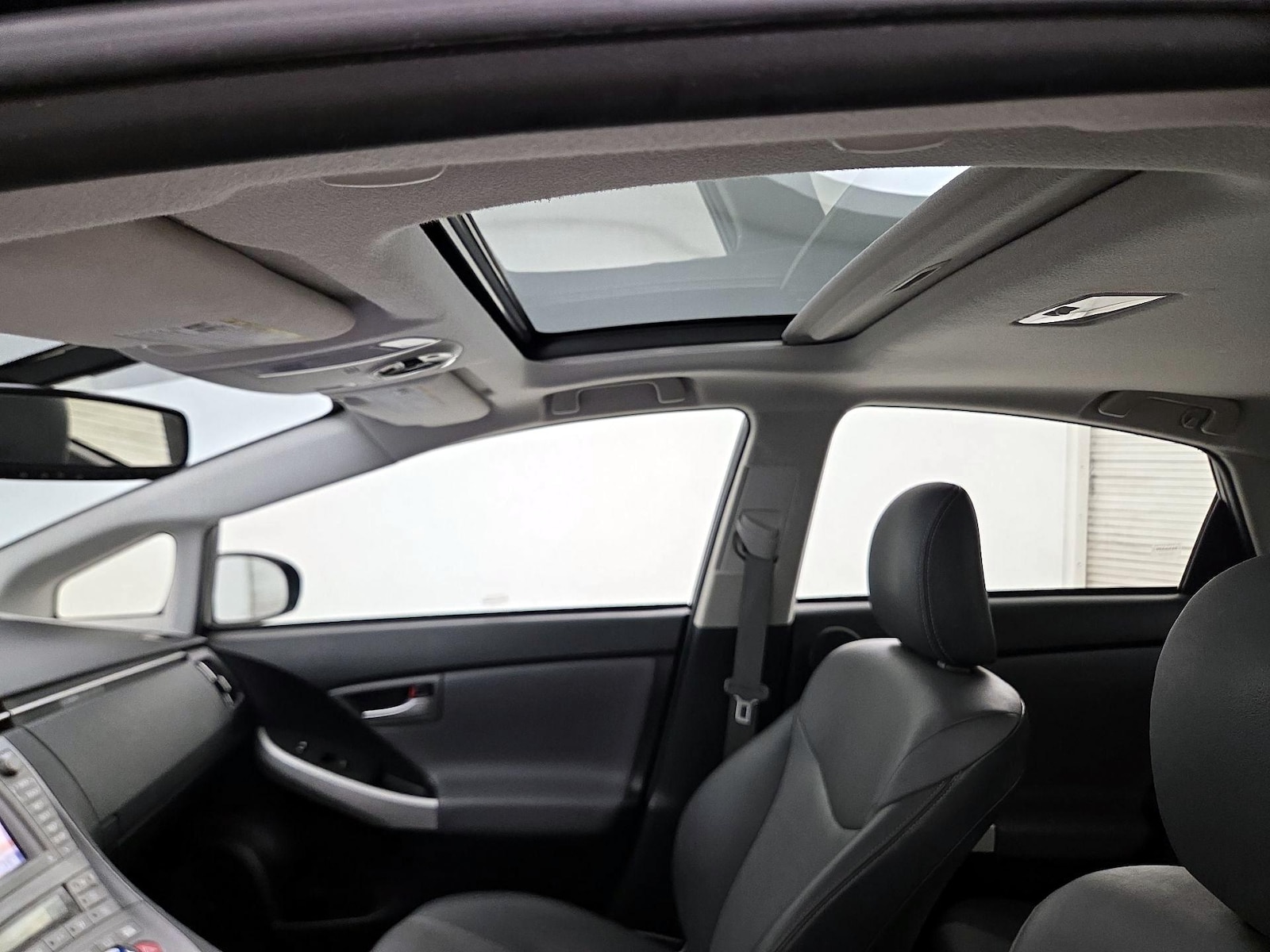 2015 Toyota Prius Four - Photo 20