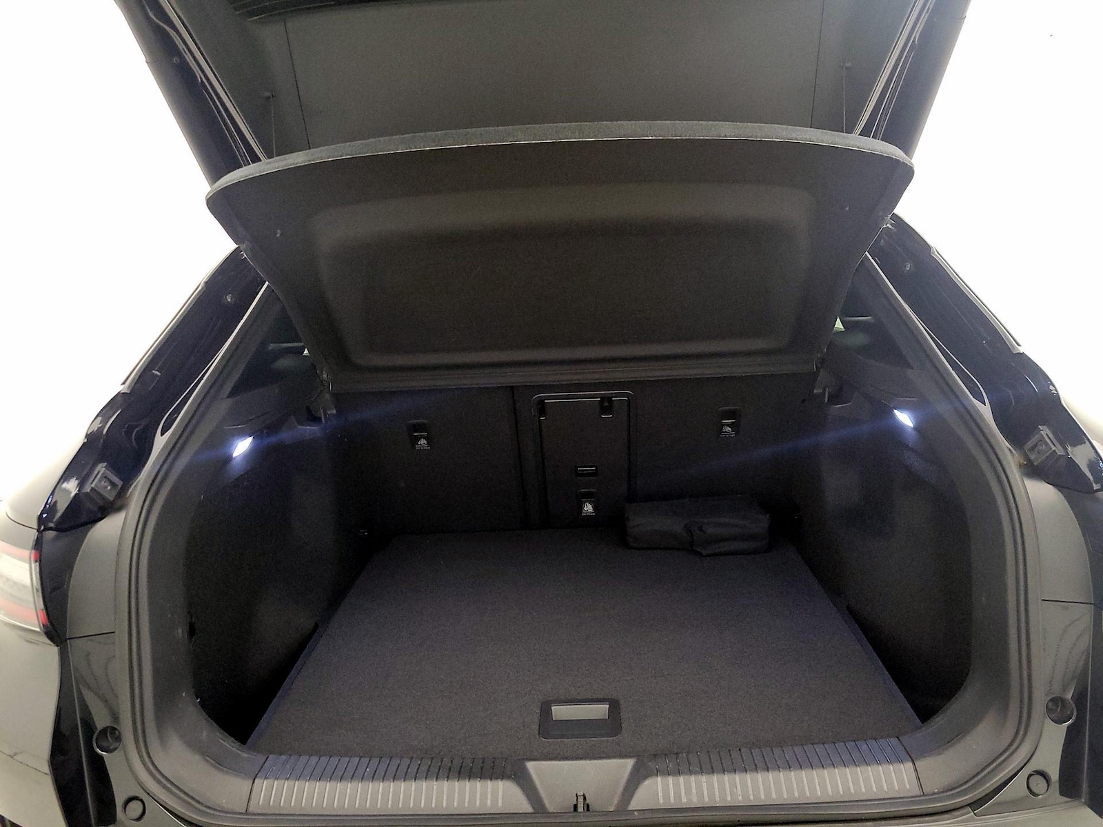 2023 Volkswagen ID.4 PRO S - Photo 21