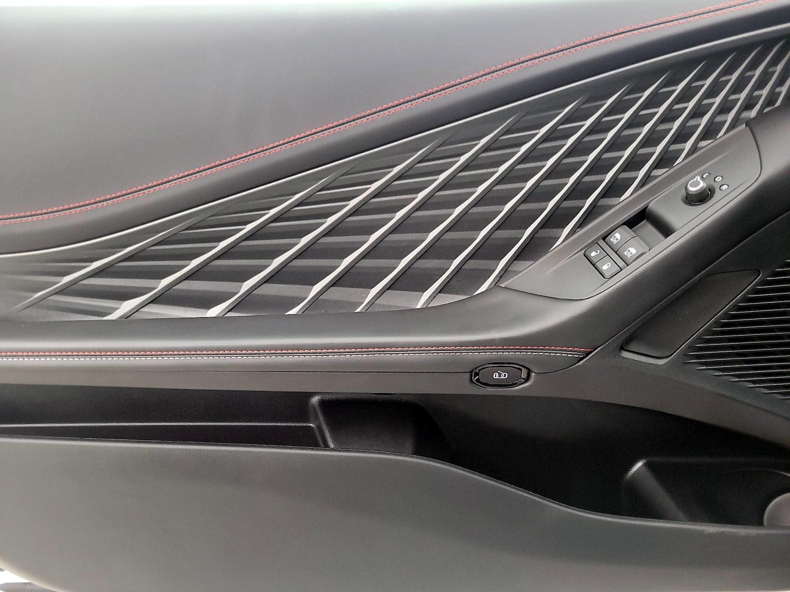 2026 Dodge Charger Scat Pack - Photo 13