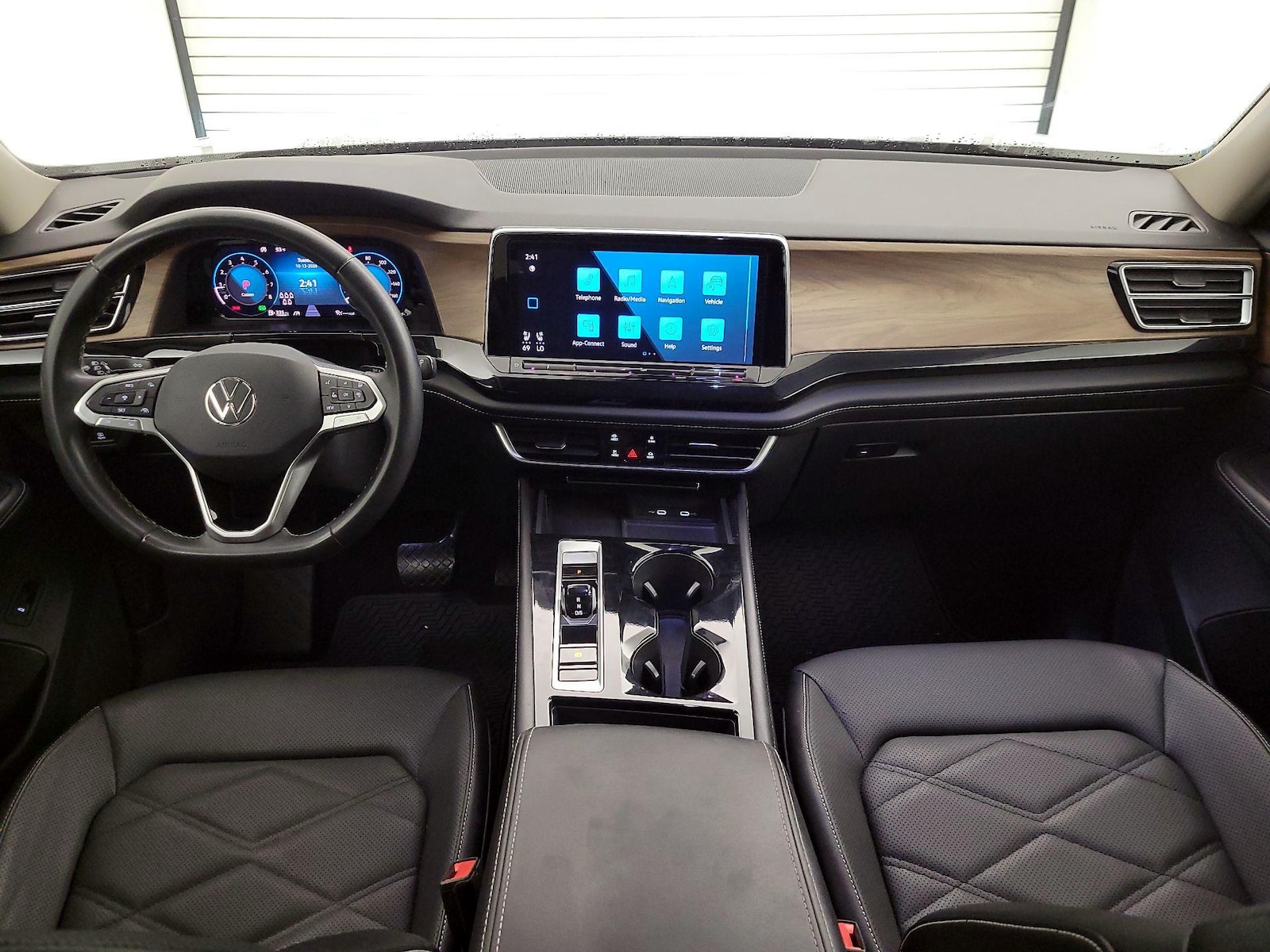 Apple CarPlay® & Android Auto™