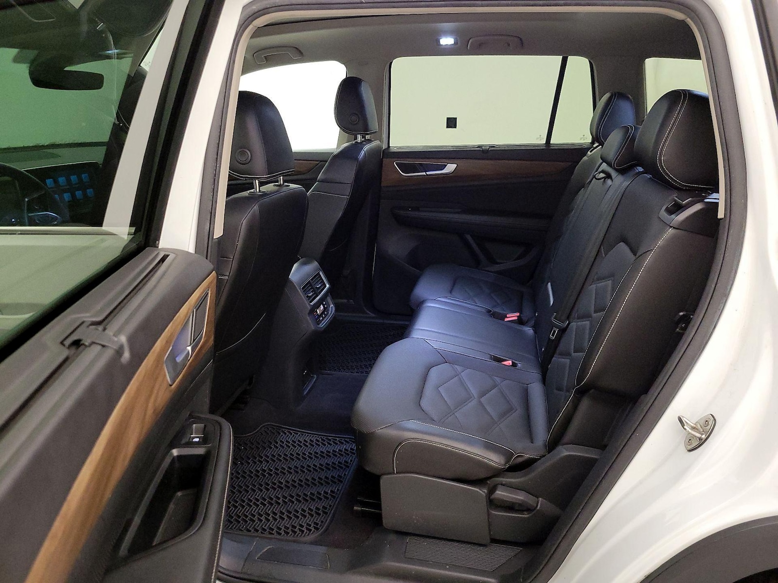 Rear Air Conditioning
