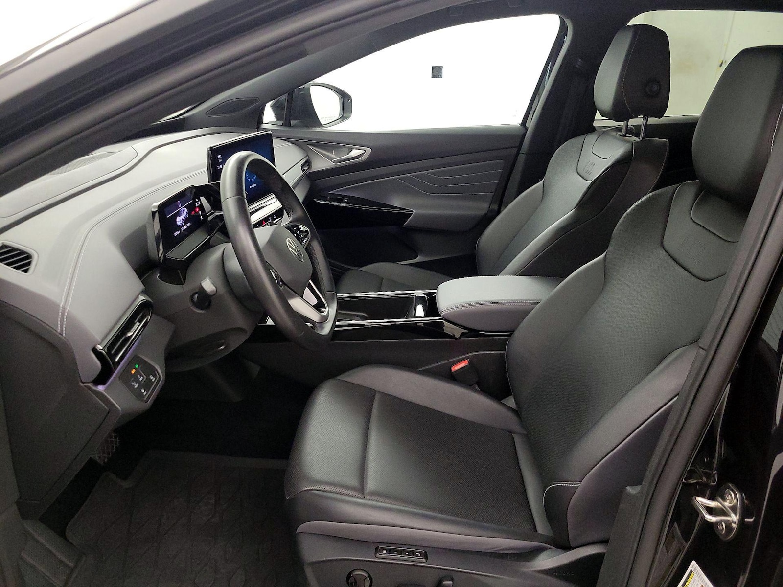 2023 Volkswagen ID.4 S - Photo 12