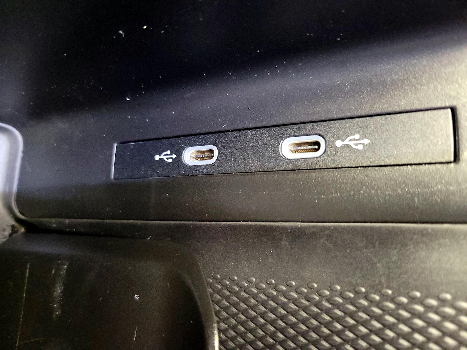 2023 Volkswagen ID.4 S - Photo 19