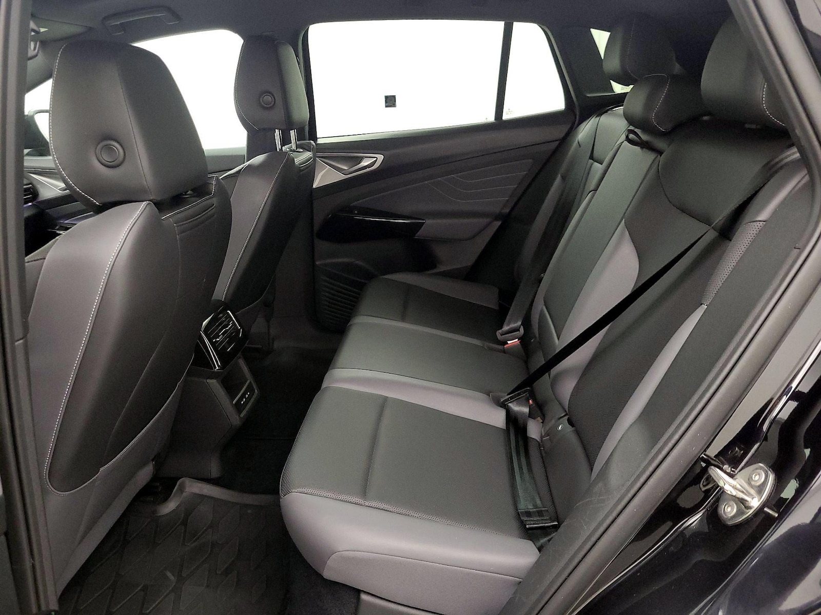 2023 Volkswagen ID.4 S - Photo 20