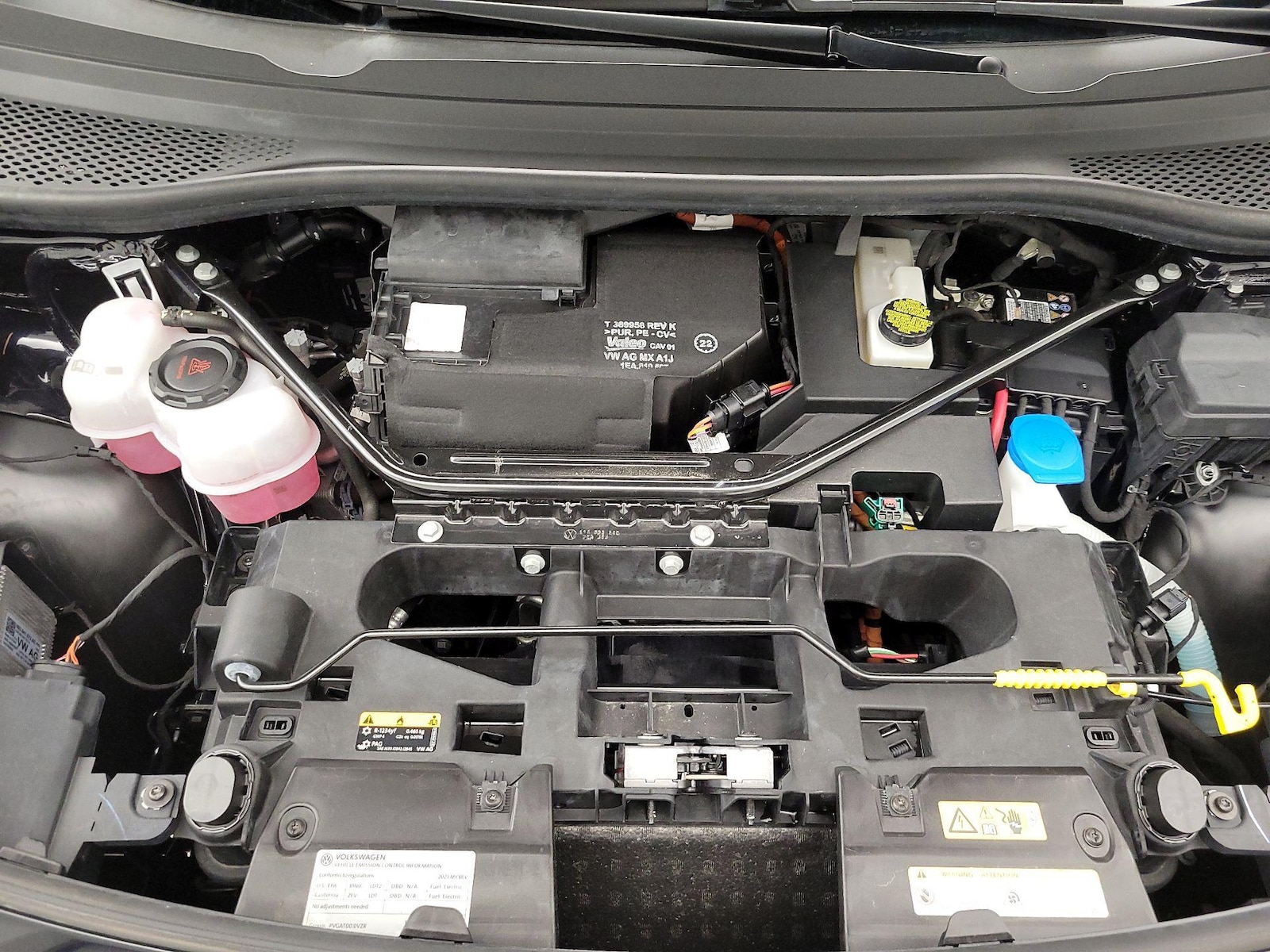 2023 Volkswagen ID.4 S - Photo 22