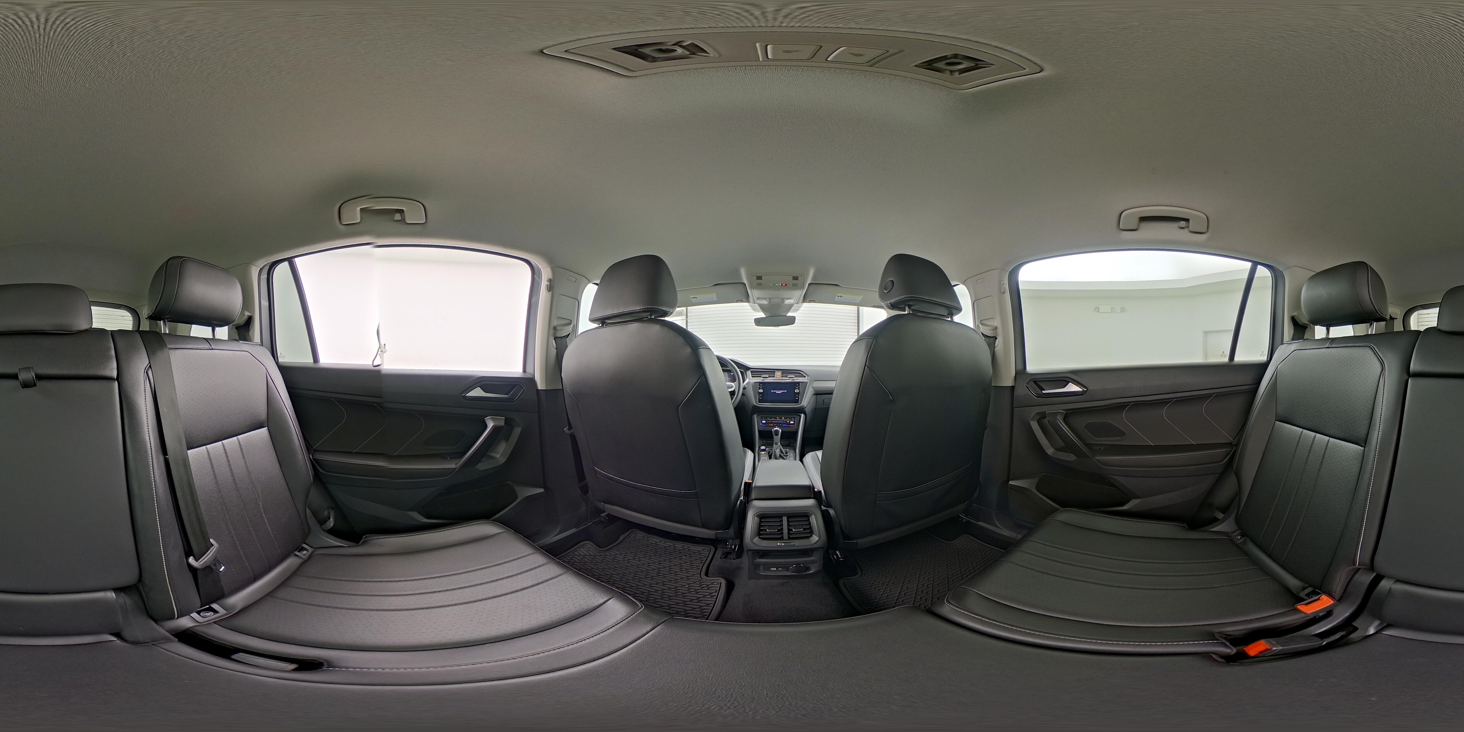 2024 Volkswagen Tiguan SE - Photo 26