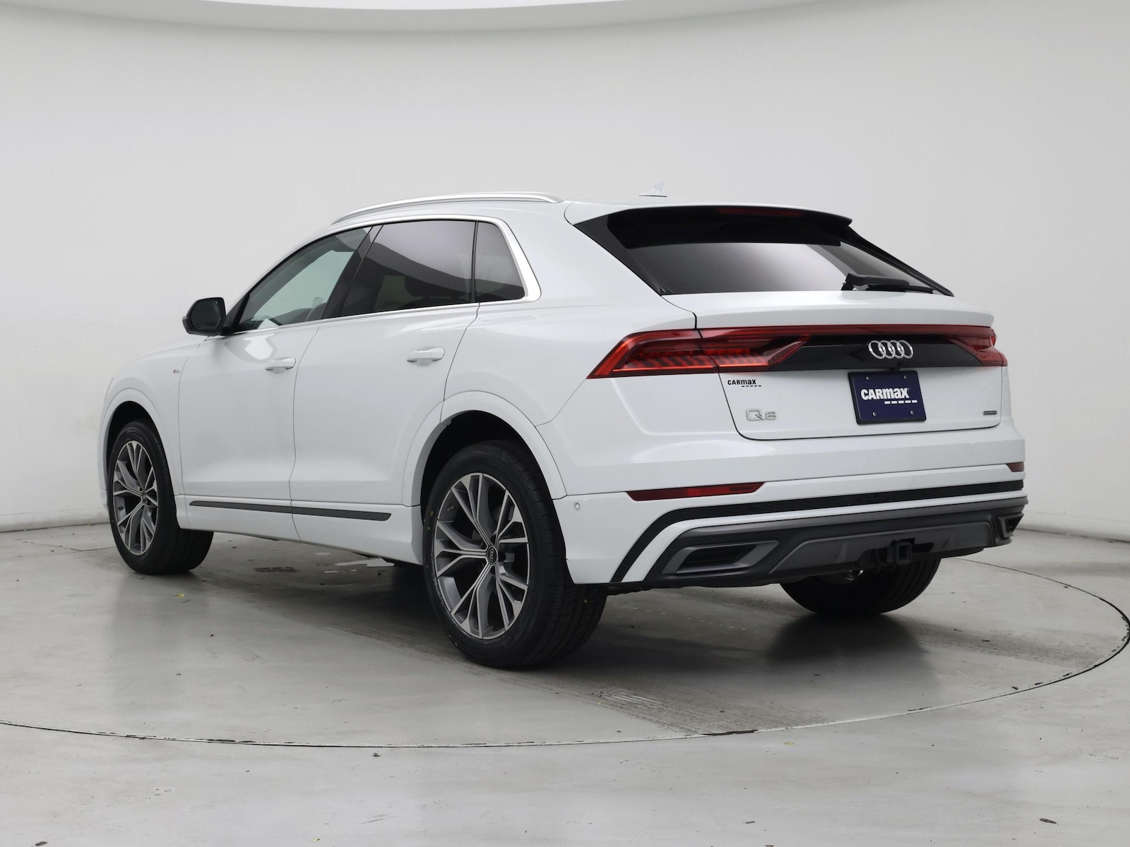 2023 Audi Q8 Premium Plus - Photo 3