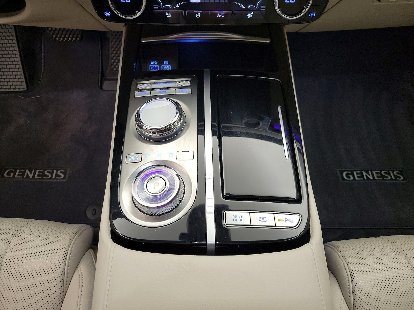 2024 GENESIS G80 Base - Photo 18