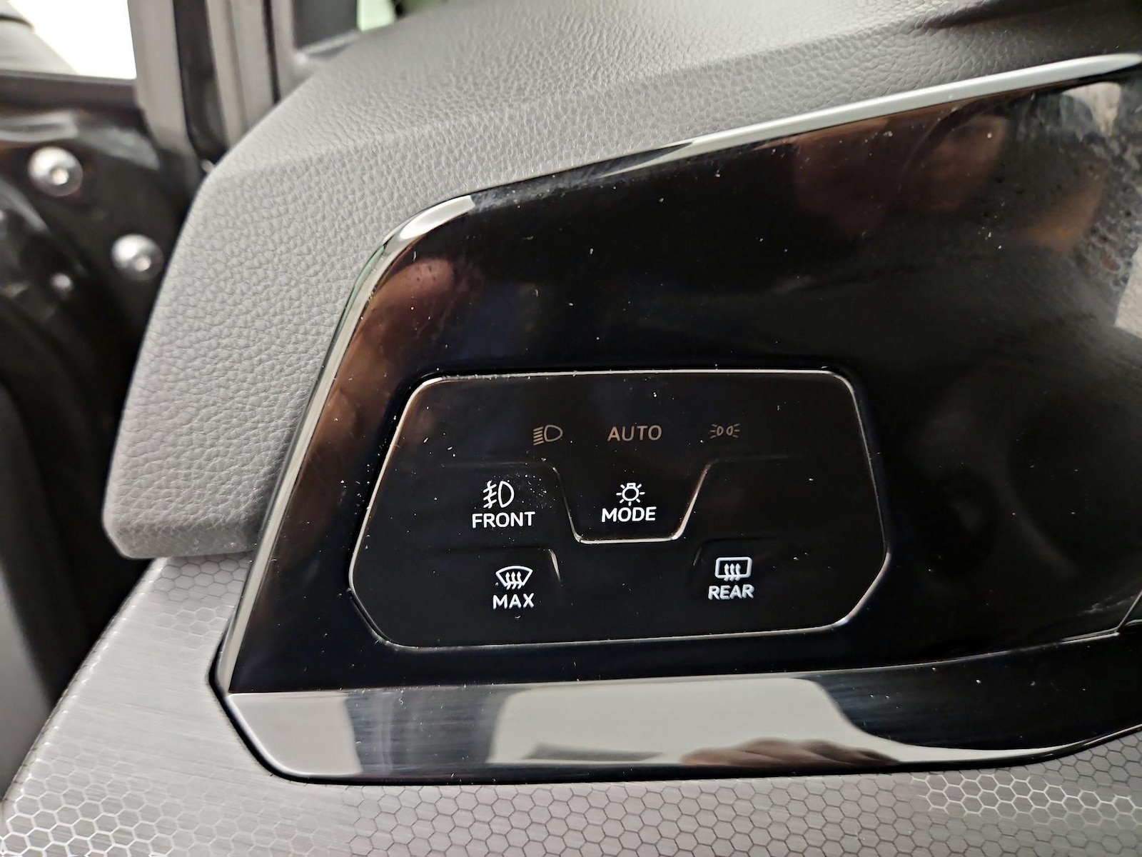 2024 Volkswagen Golf GTI S - Photo 14