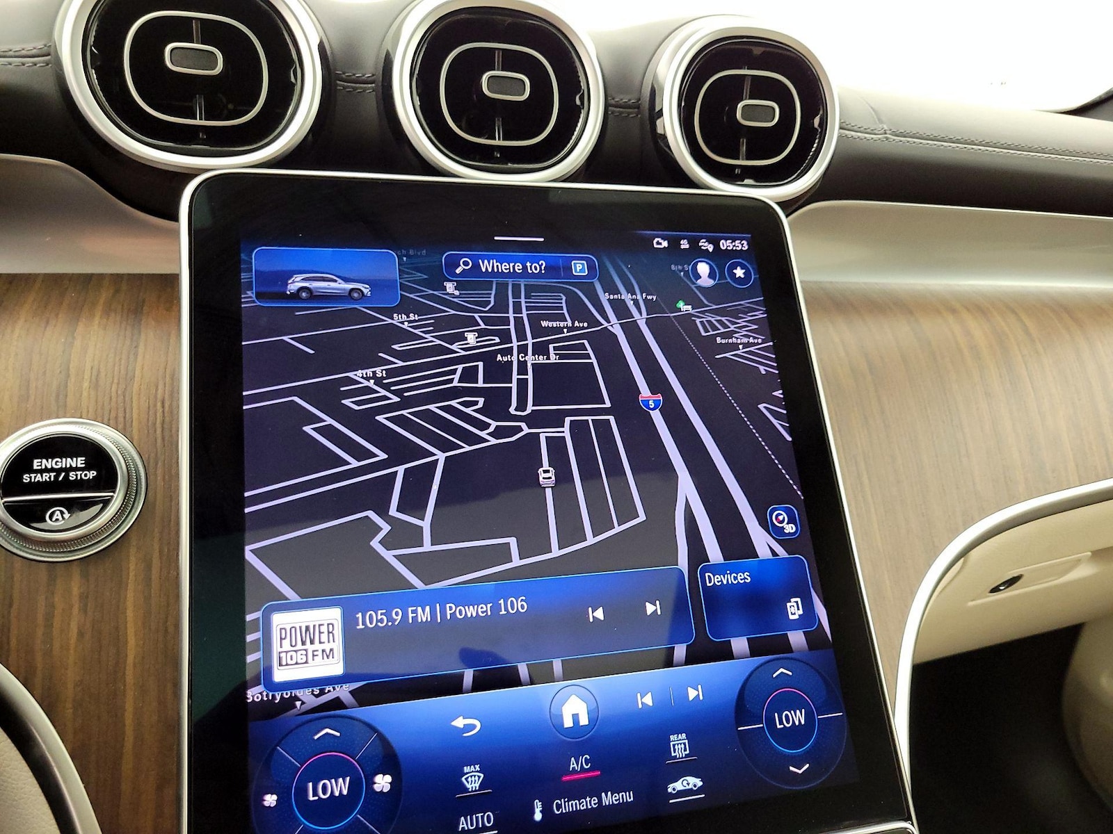 2023 Mercedes-Benz GLC GLC300 - Photo 15