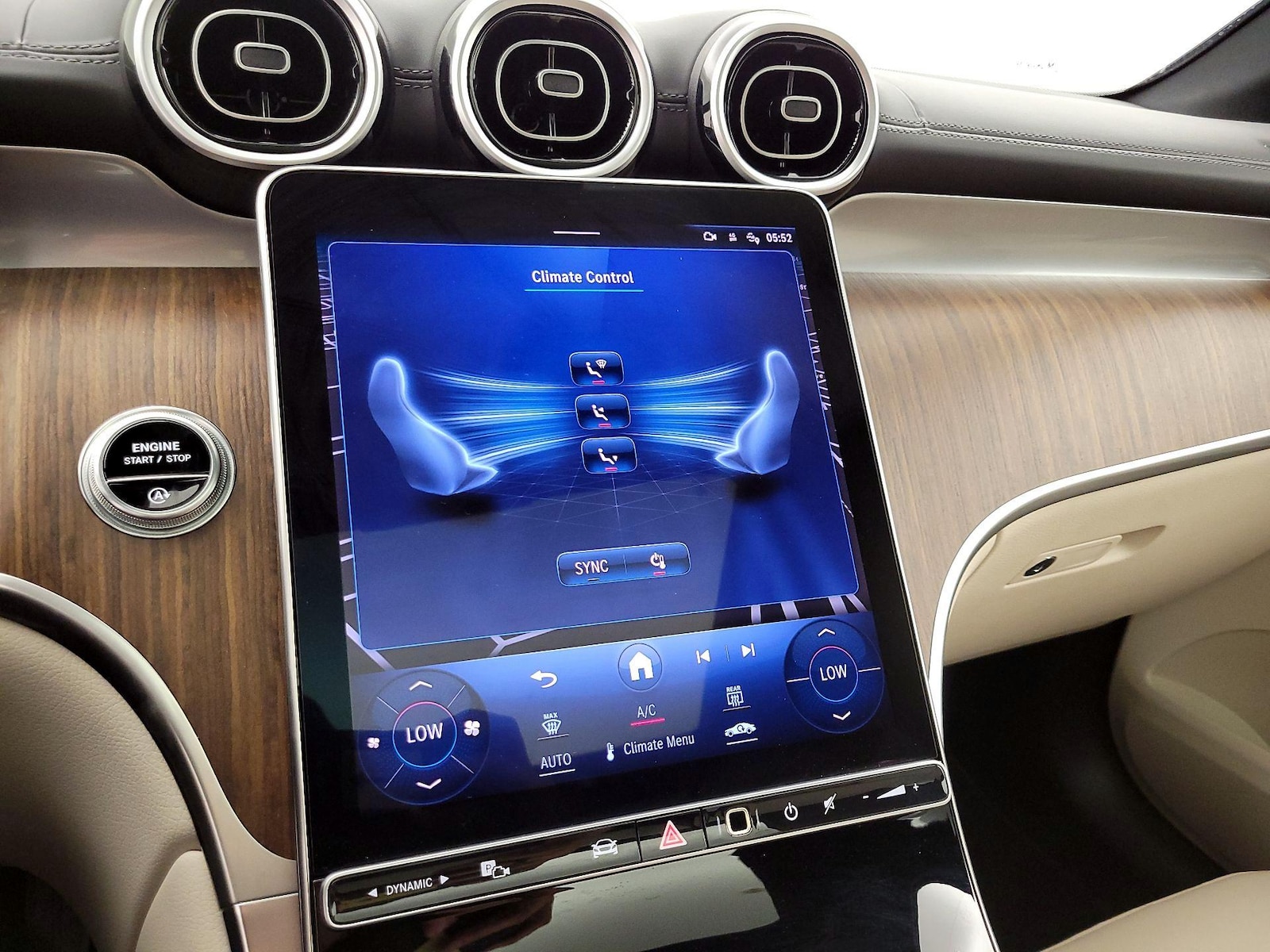 2023 Mercedes-Benz GLC GLC300 - Photo 18