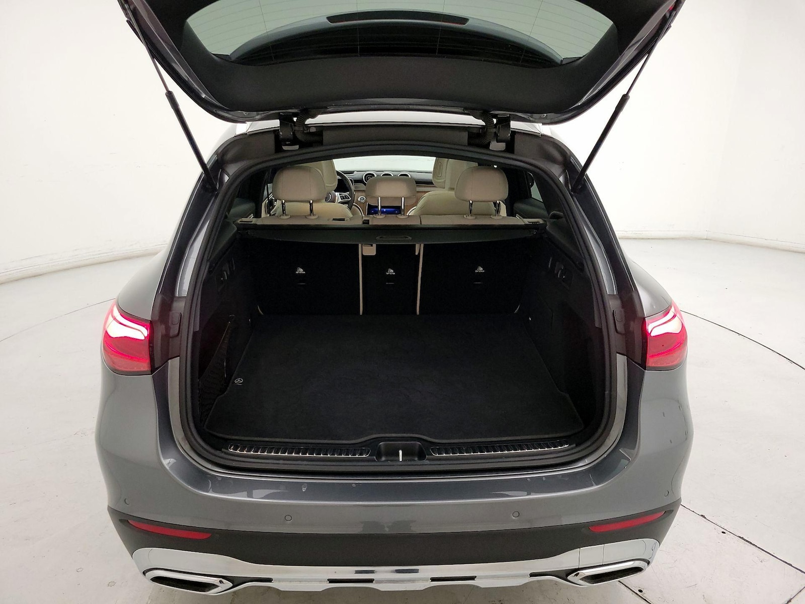 2023 Mercedes-Benz GLC GLC300 - Photo 22