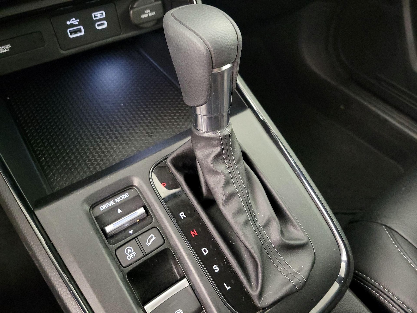 2024 Honda CR-V EX - Photo 17