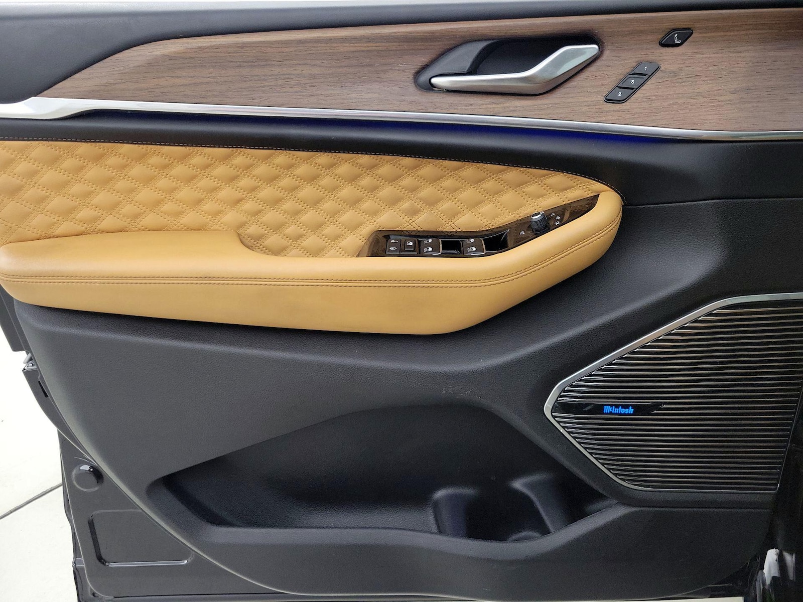 2022 Jeep Grand Cherokee Summit Reserve 4xe - Photo 13