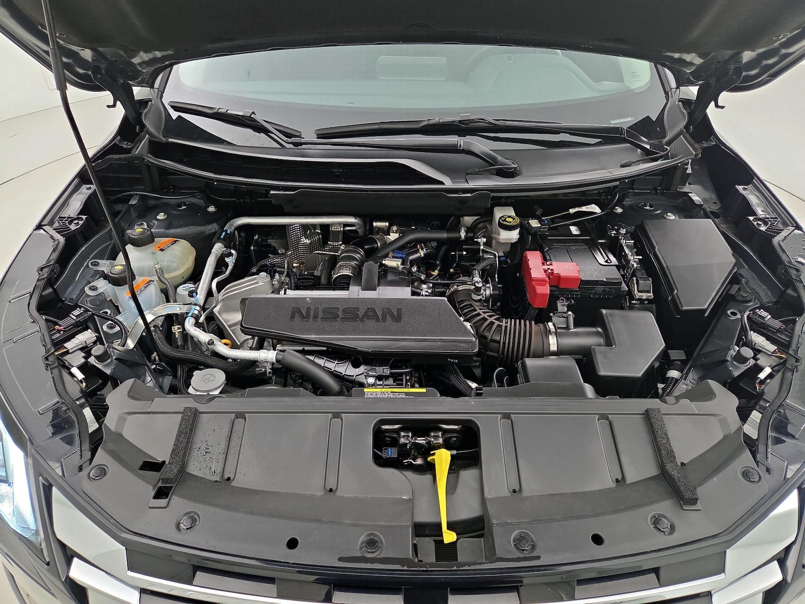2025 Nissan Rogue S - Photo 23