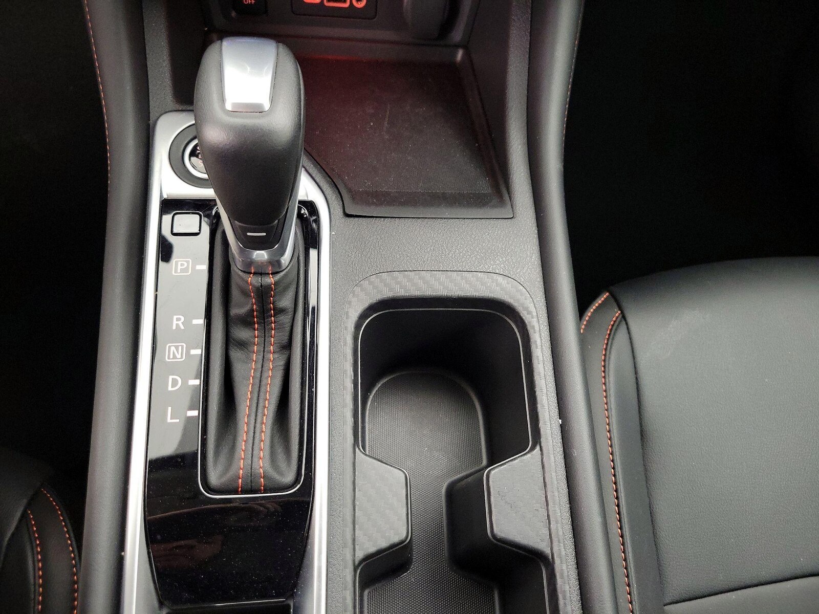 2025 Nissan Sentra SR - Photo 18