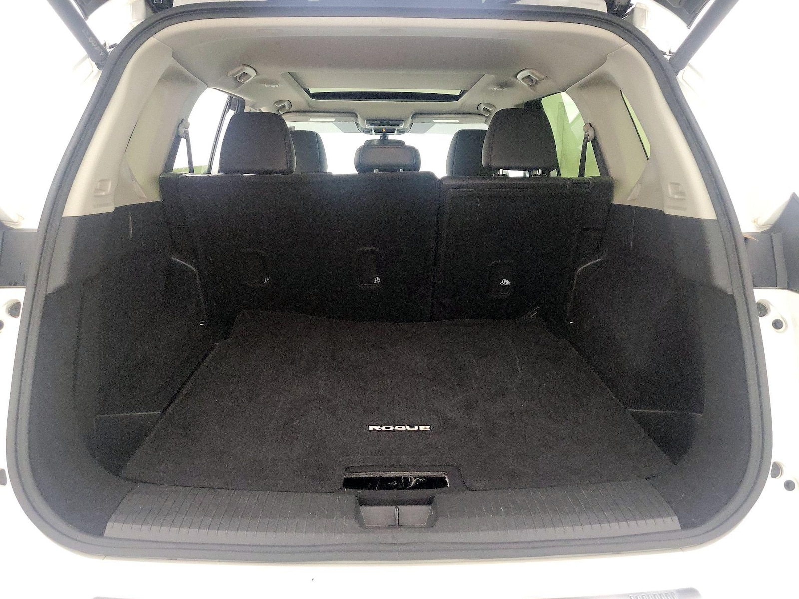 2024 Nissan Rogue SV - Photo 22