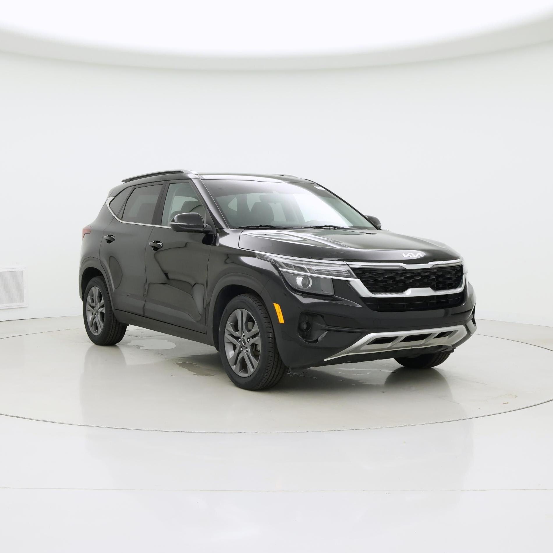Black 2023 Kia Seltos SUV / Crossover Front-Wheel Drive Automatic