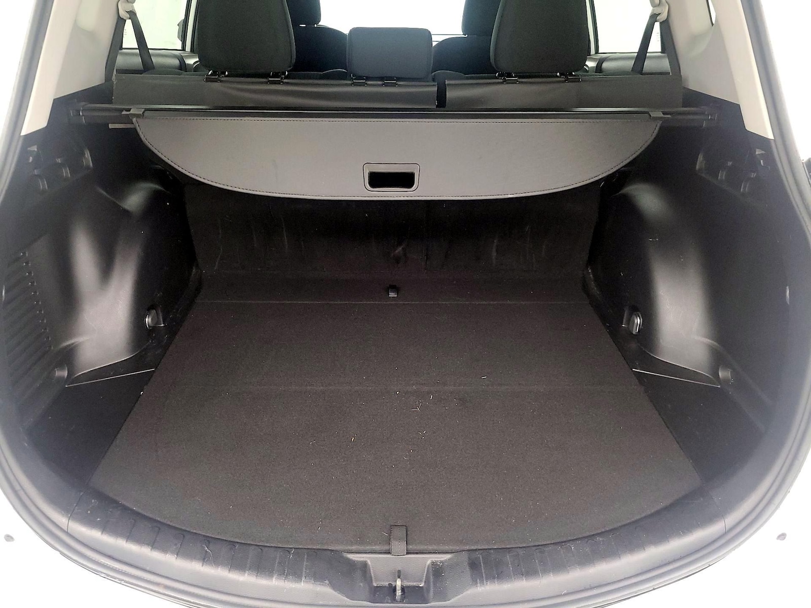 2016 Toyota RAV4 LE - Photo 21