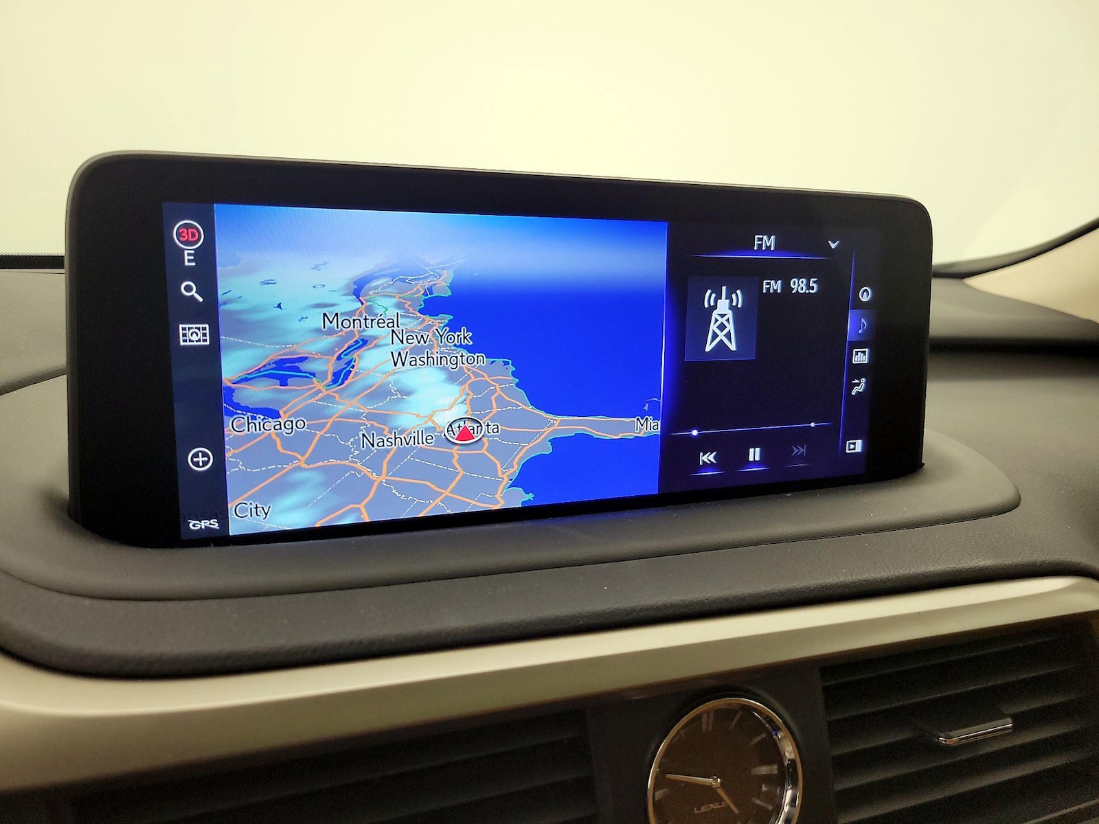 2022 Lexus RX 350 - Photo 15