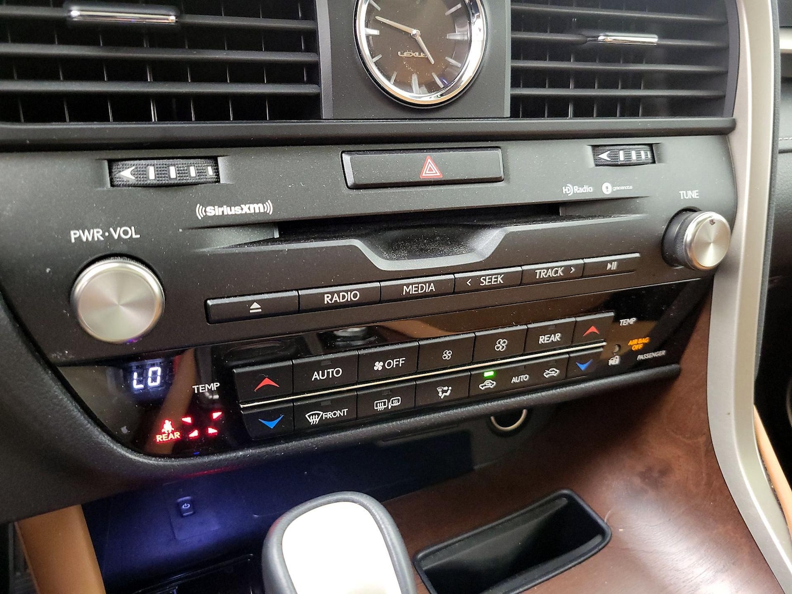 2022 Lexus RX 350 - Photo 18