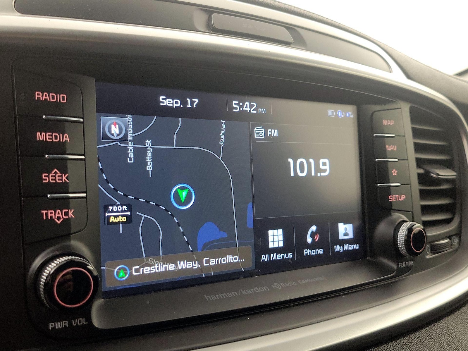 2019 Kia Sorento EX - Photo 17