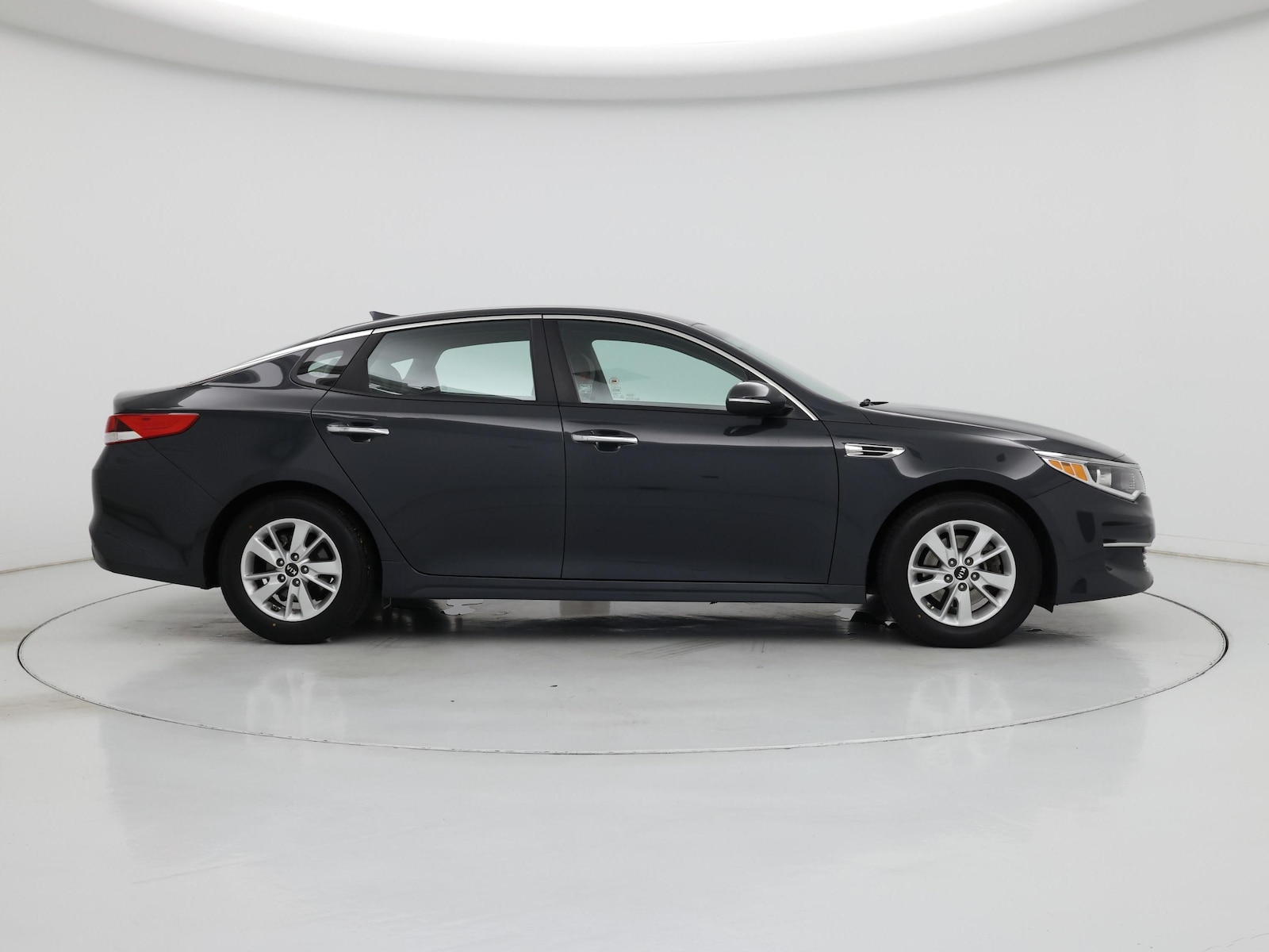 2016 Kia Optima LX - Photo 8