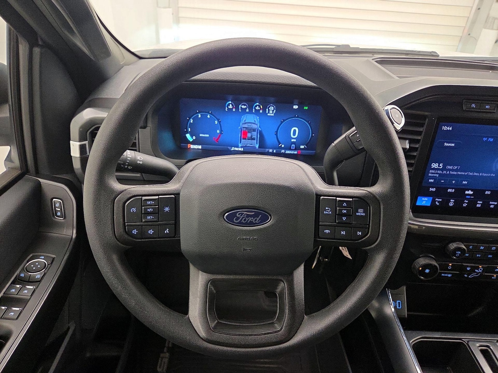 2024 Ford F-150 STX - Photo 11